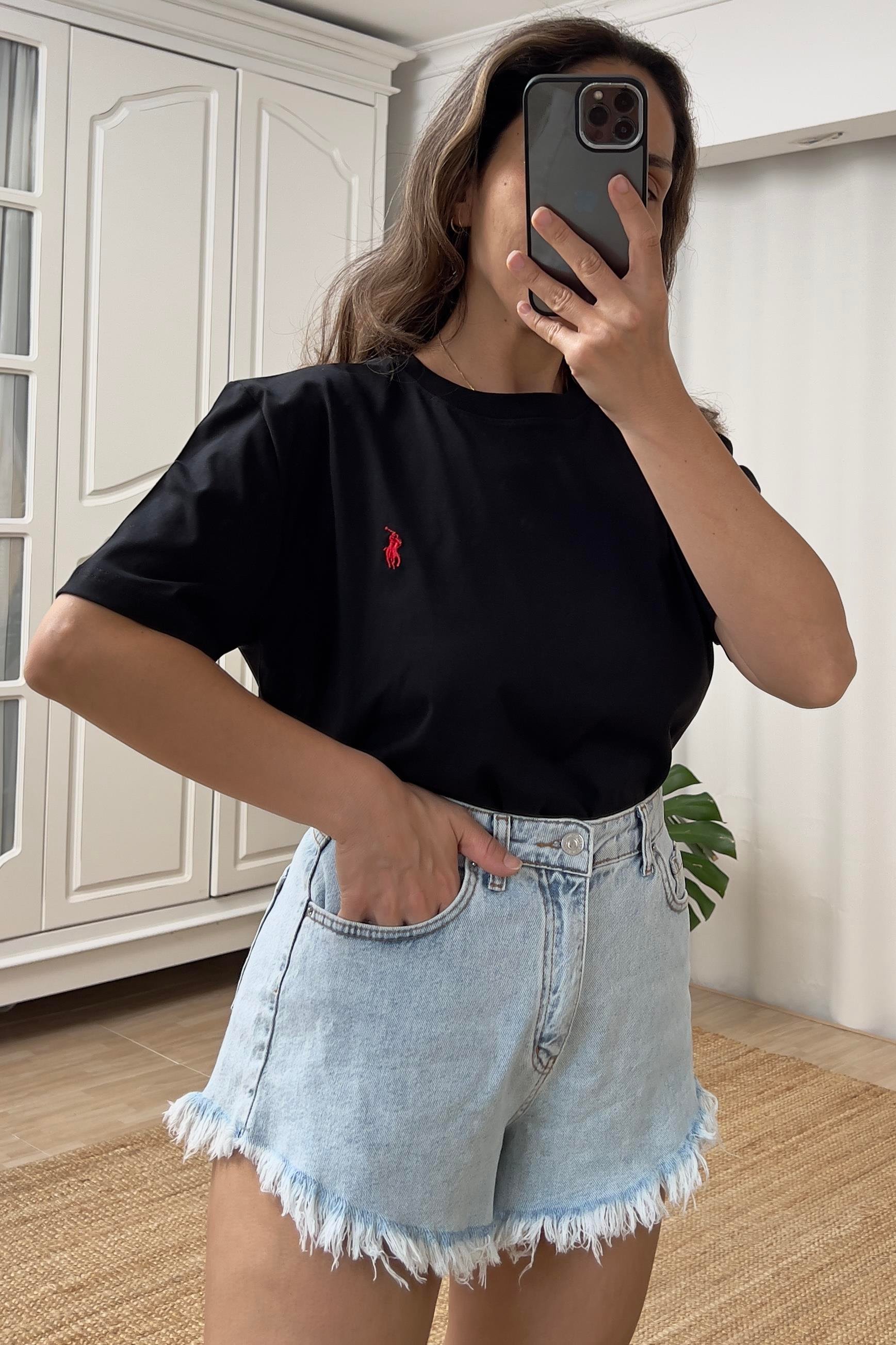 Siyah PRL Mini Nakış Logolu Tshirt uygun fiyatlarda www.butikhola.com adresinde