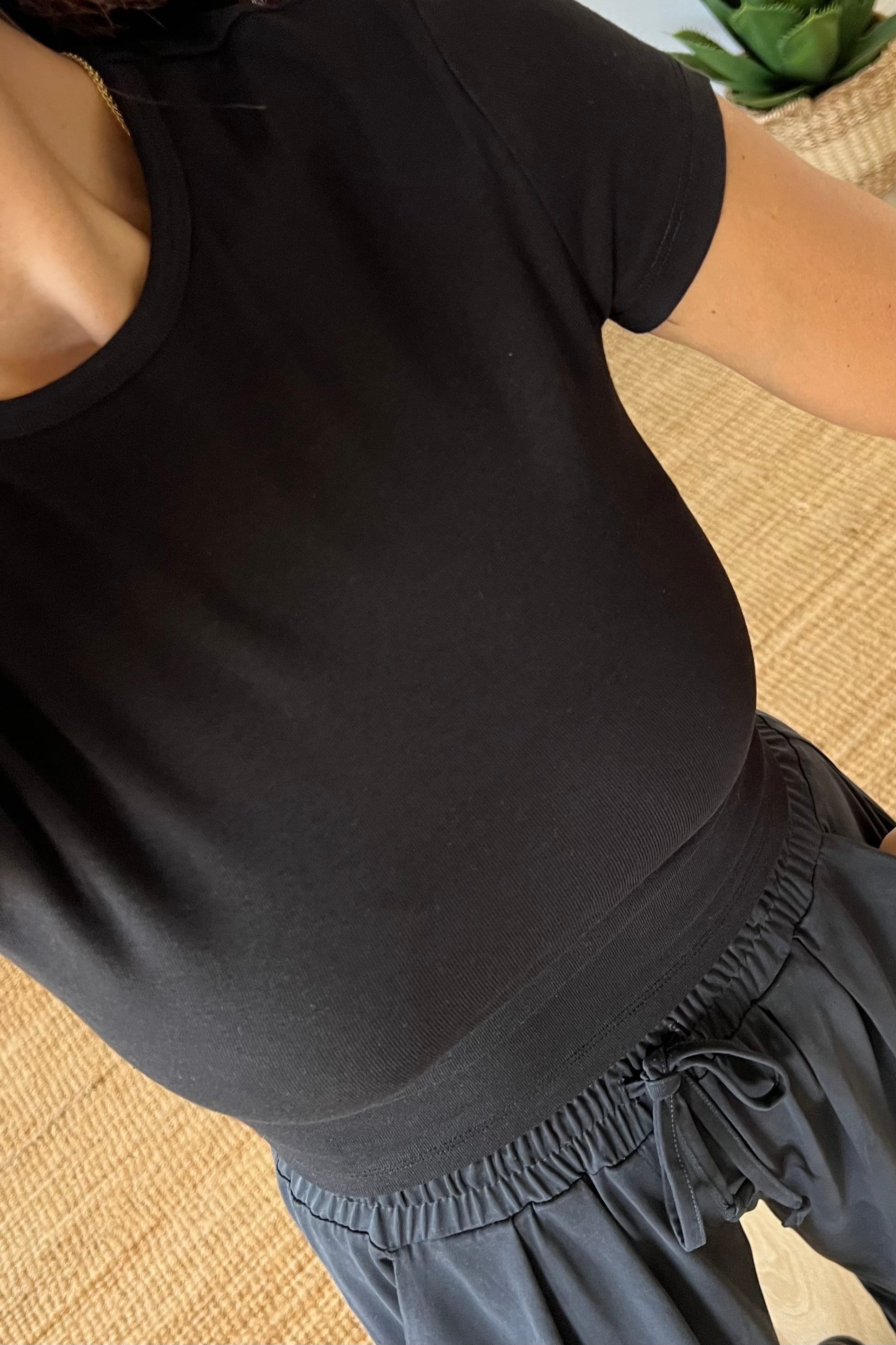 Siyah Yumuşak Dokulu Basic Tshirt uygun fiyatlarda www.butikhola.com adresinde