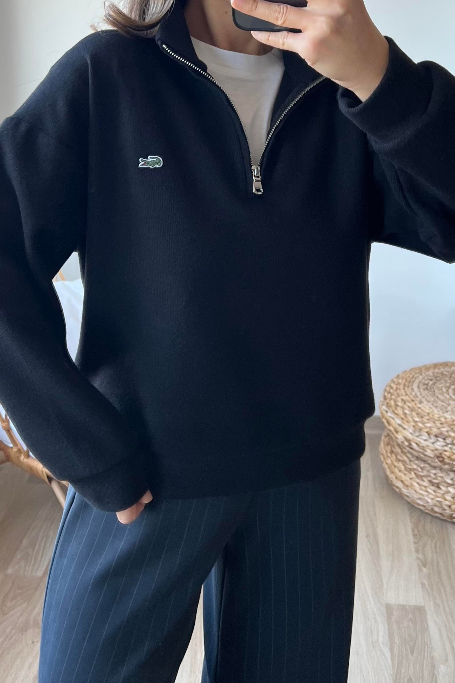 Siyah Yumuşak Dokulu Yakası Fermuarlı Sweatshirt uygun fiyatlarda www.butikhola.com adresinde
