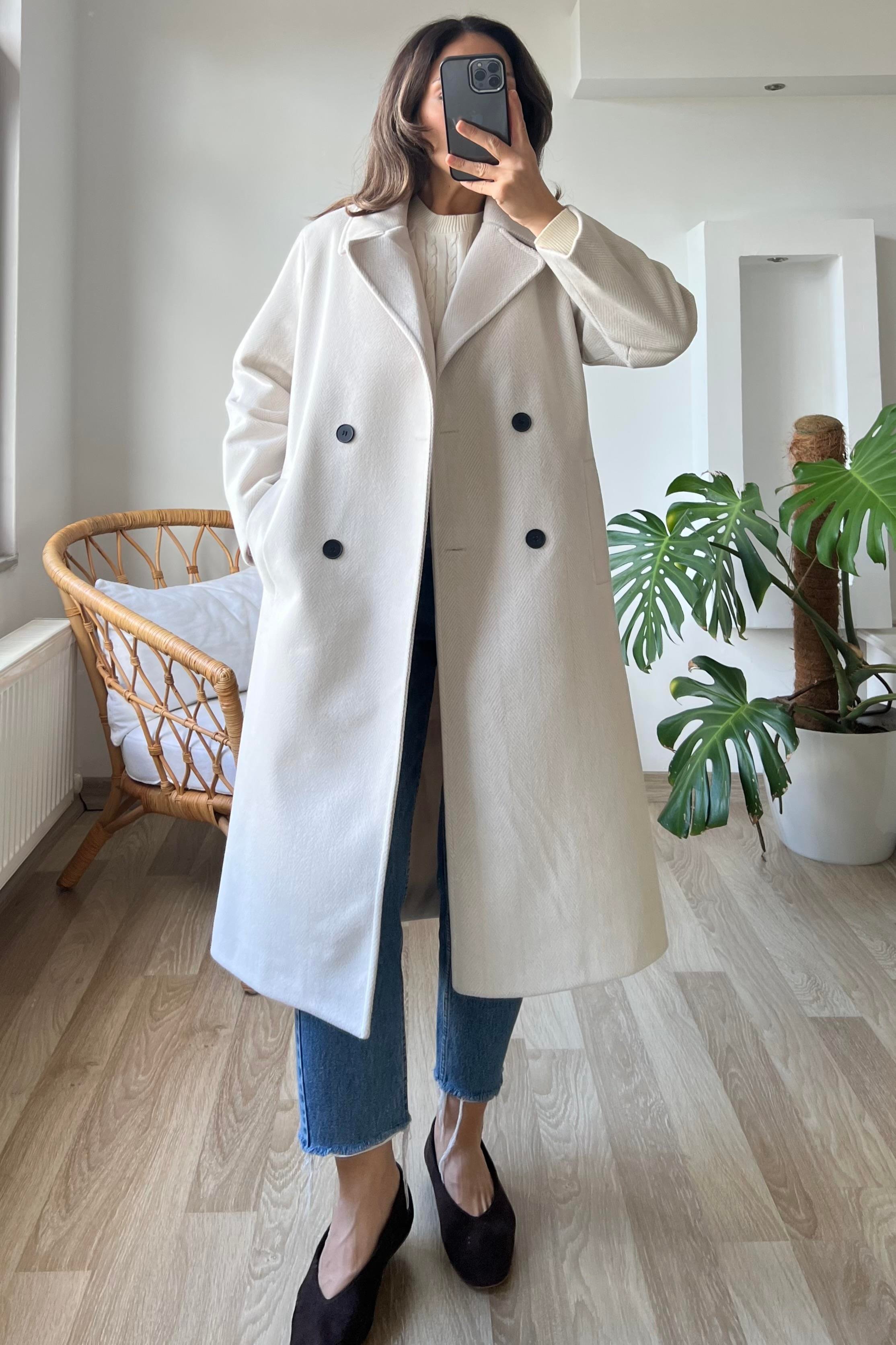 Taş Balıksırtı Premium Kruvaze Kaban uygun fiyatlarda www.butikhola.com adresinde