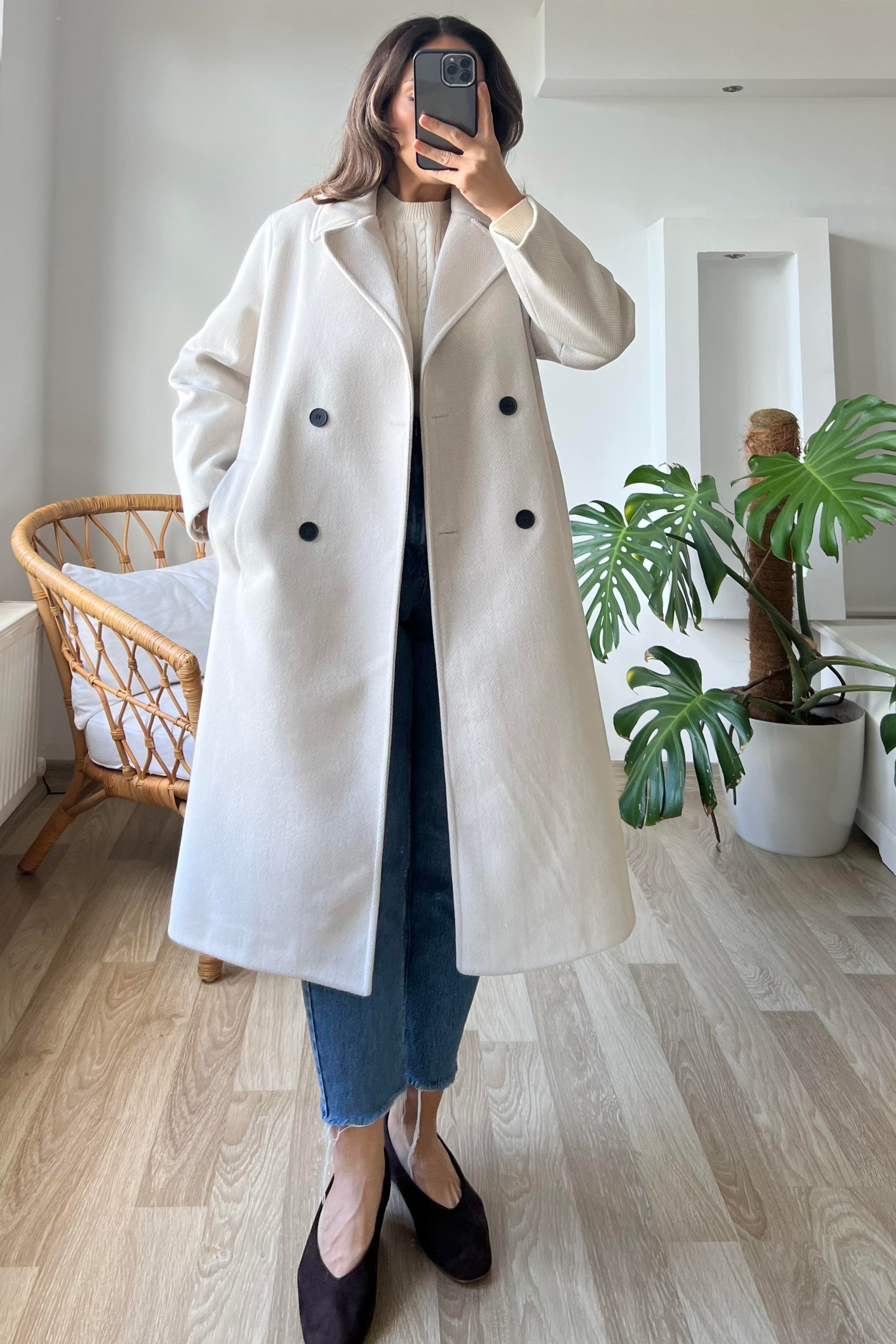 Taş Balıksırtı Premium Kruvaze Kaban uygun fiyatlarda www.butikhola.com adresinde