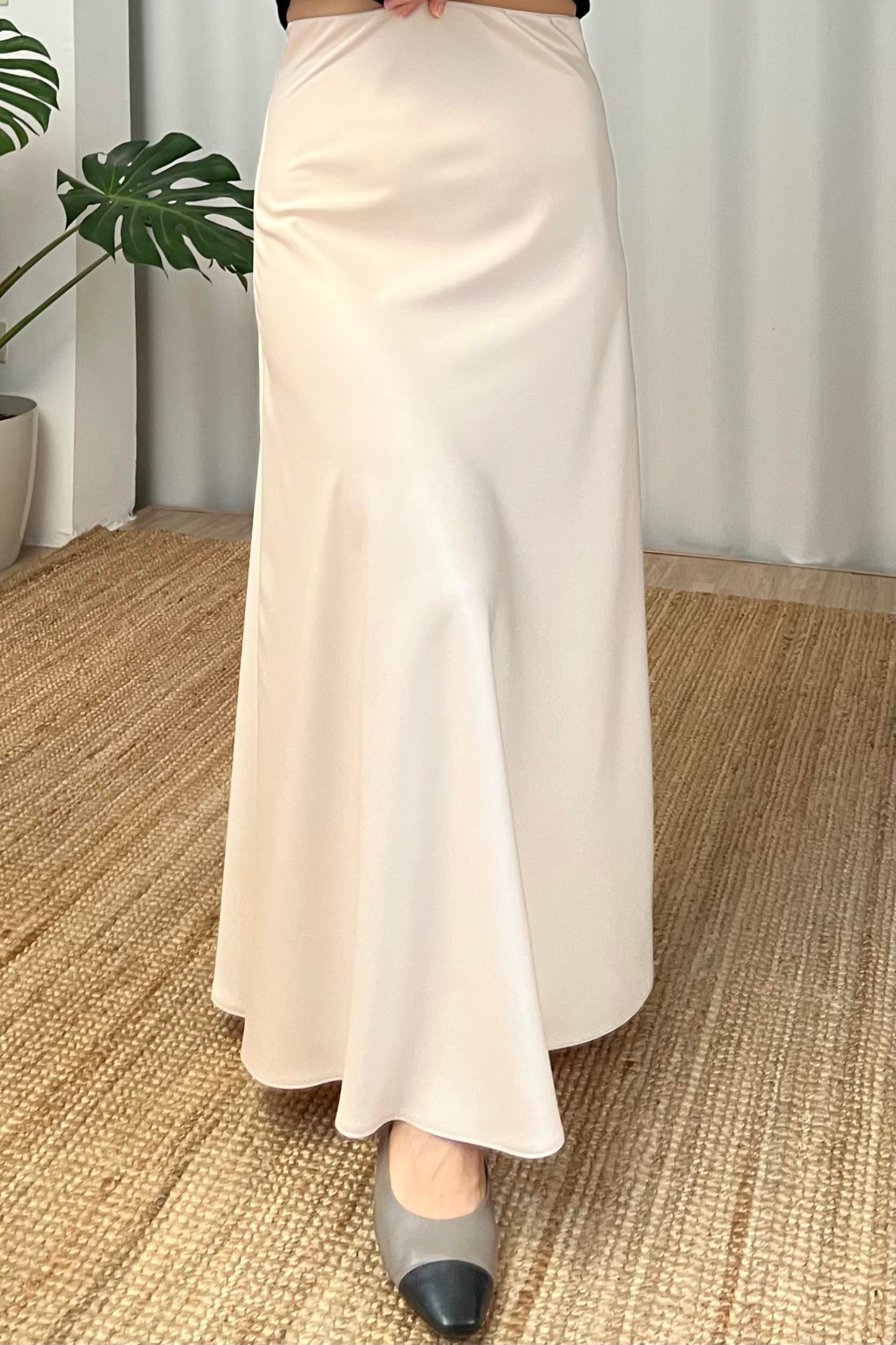 Taş Beli Lastikli Maksi Saten Etek uygun fiyatlarda www.butikhola.com adresinde