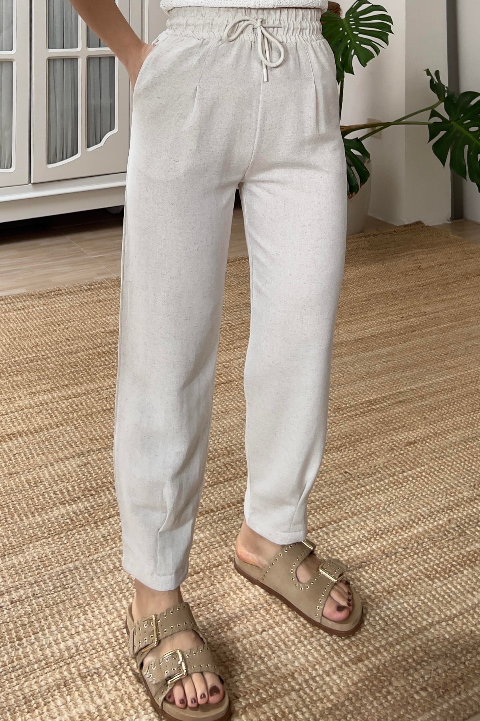 Taş Beli Lastikli Paçası Pileli Keten Pantolon uygun fiyatlarda www.butikhola.com adresinde