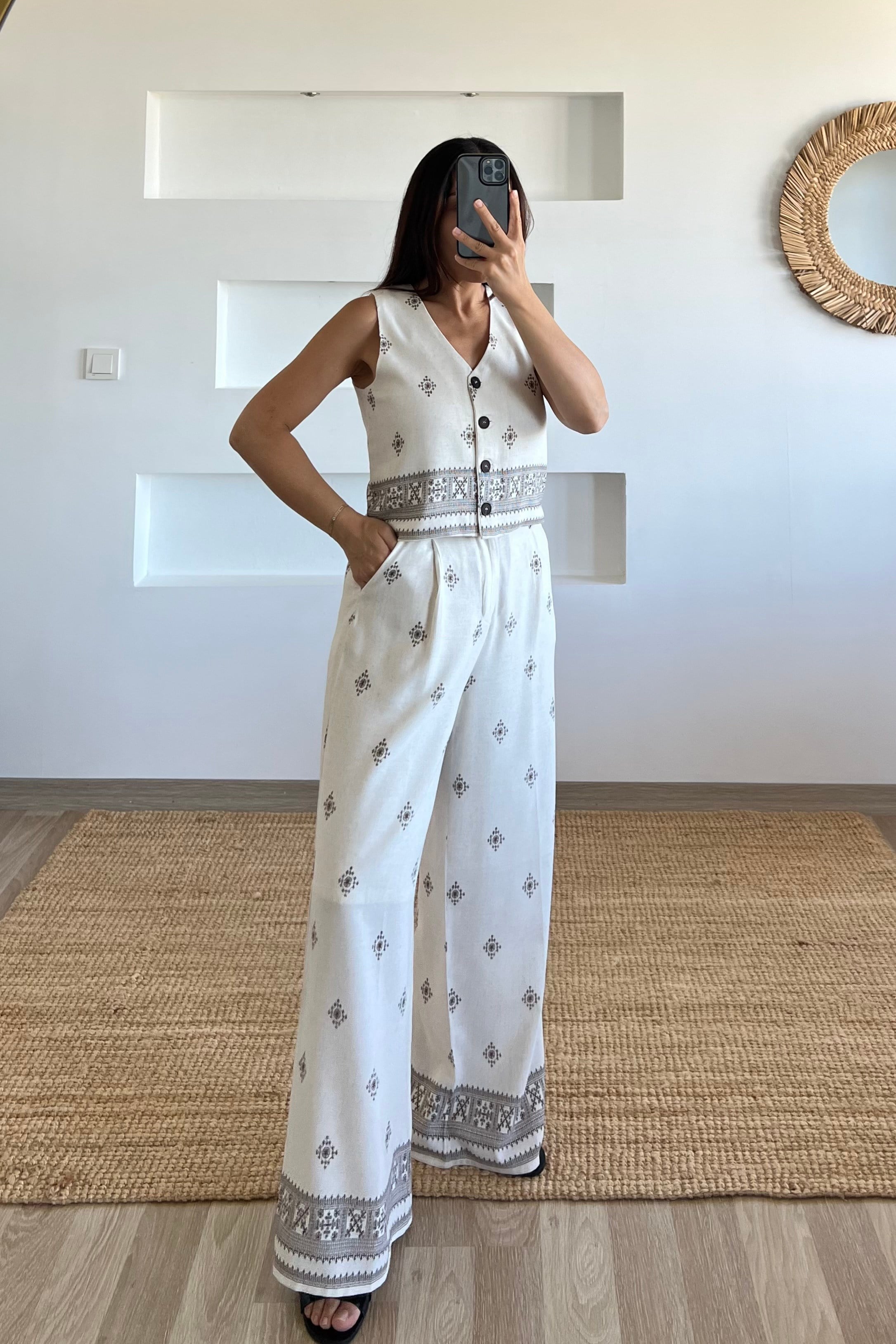 Taş Etnik Desen Yelek Pantolon Keten Takım uygun fiyatlarda www.butikhola.com adresinde