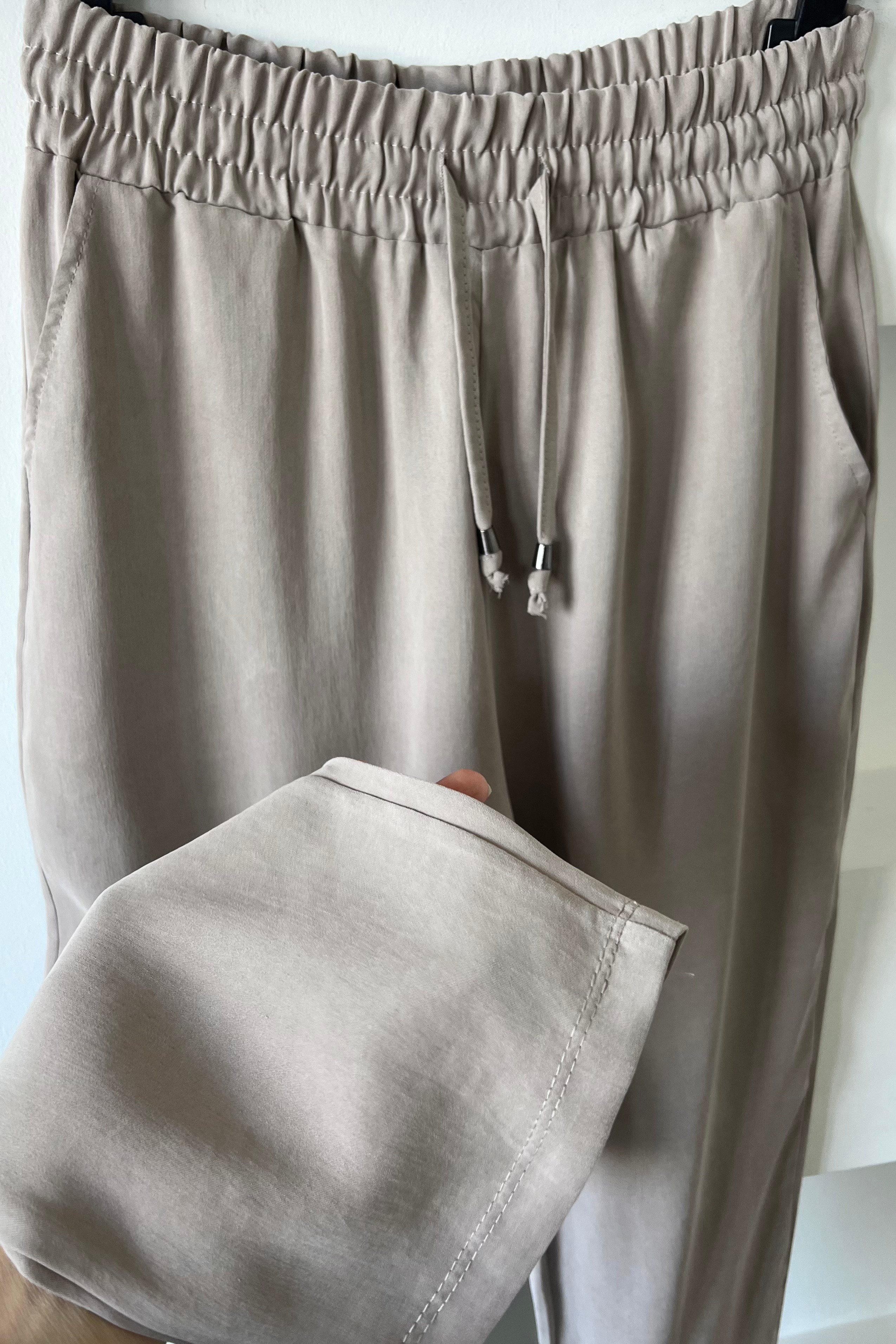 Taş Rengi Beli İplli Havuç Kesim Tensel Pantolon uygun fiyatlarda www.butikhola.com adresinde