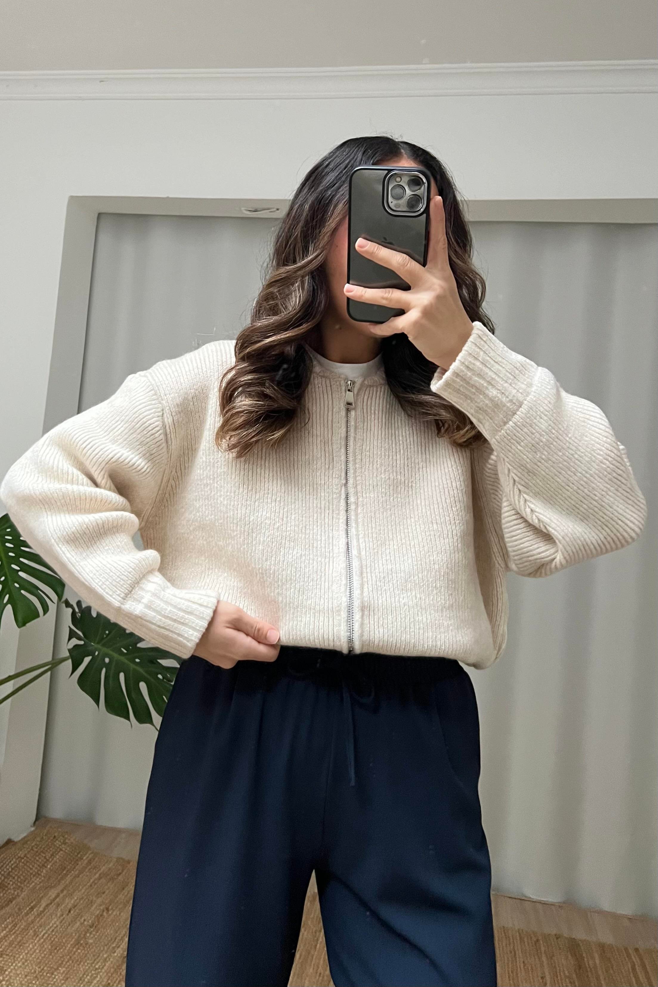 Taş Rengi Bomber Hırka uygun fiyatlarda www.butikhola.com adresinde