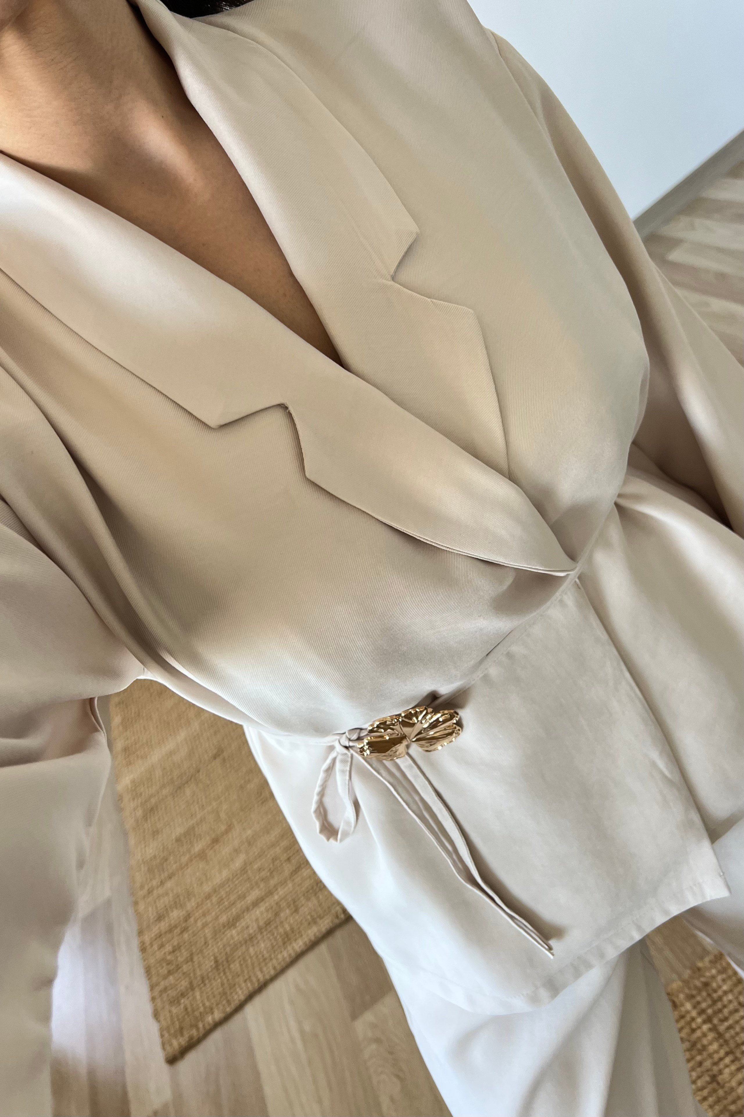 Taş Rengi Çıkarılabilir Broşlu Kimono Pantolon Takım uygun fiyatlarda www.butikhola.com adresinde