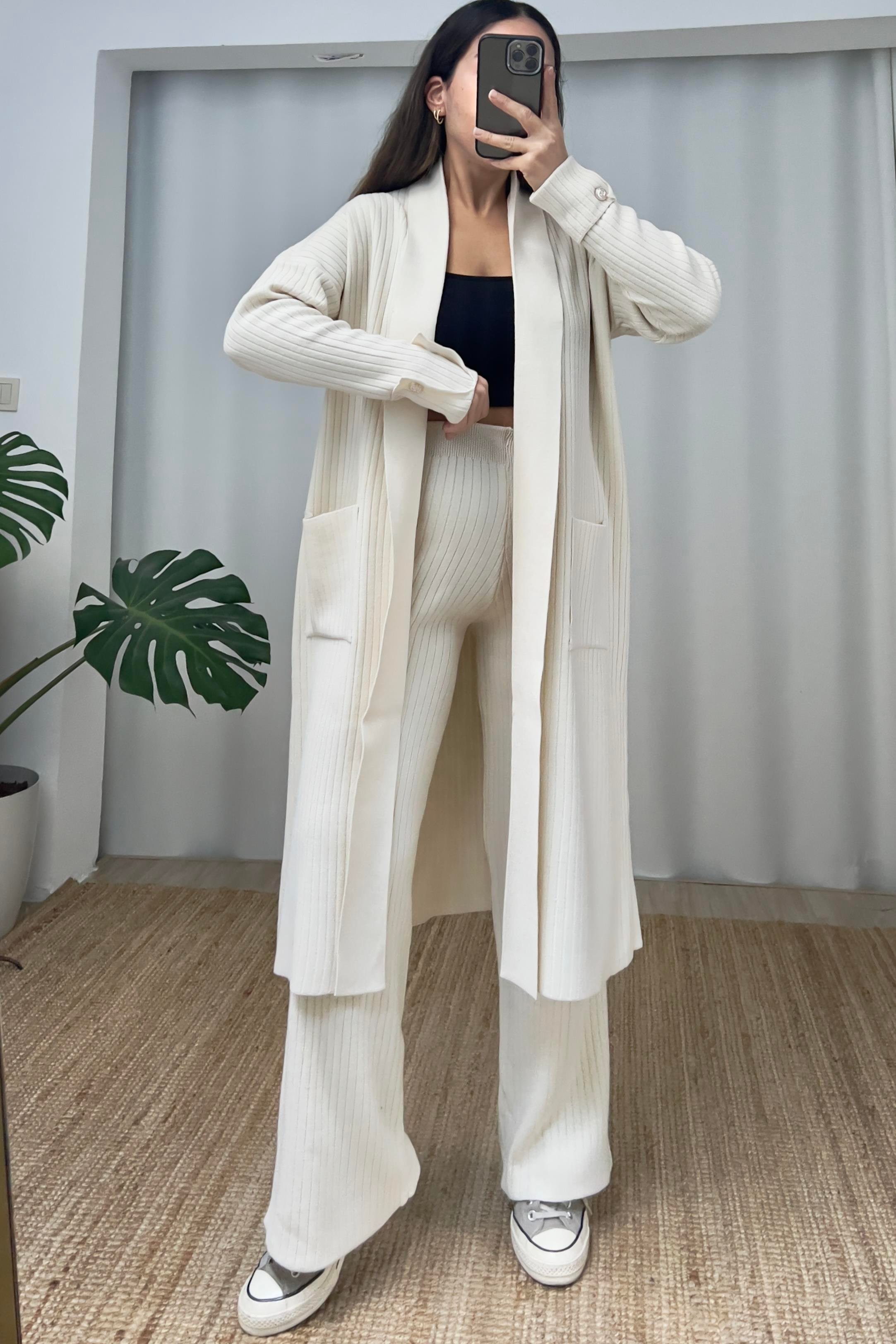 Taş Rengi Fitilli Maksi Hırka Pantolon Takım uygun fiyatlarda www.butikhola.com adresinde