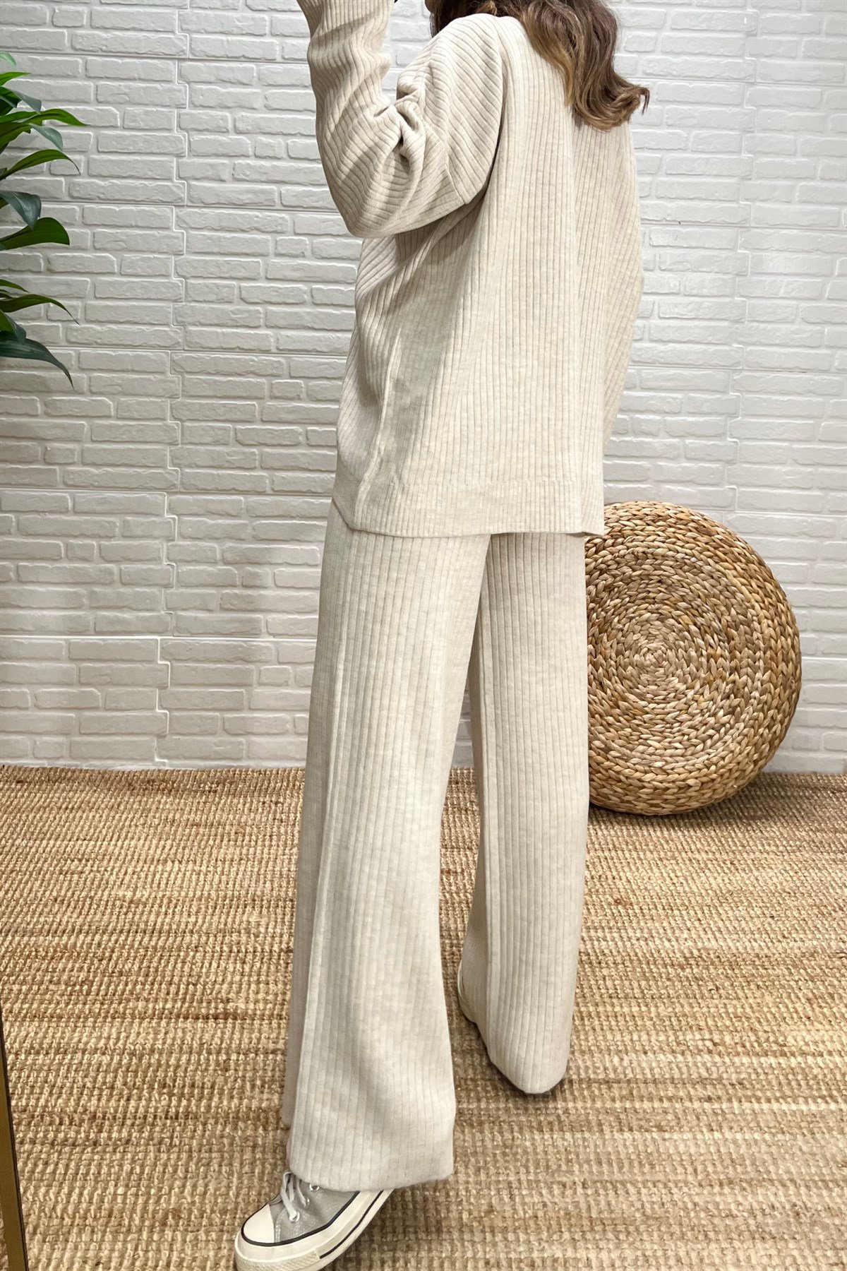 Taş Rengi Fitilli Triko Takım uygun fiyatlarda www.butikhola.com adresinde