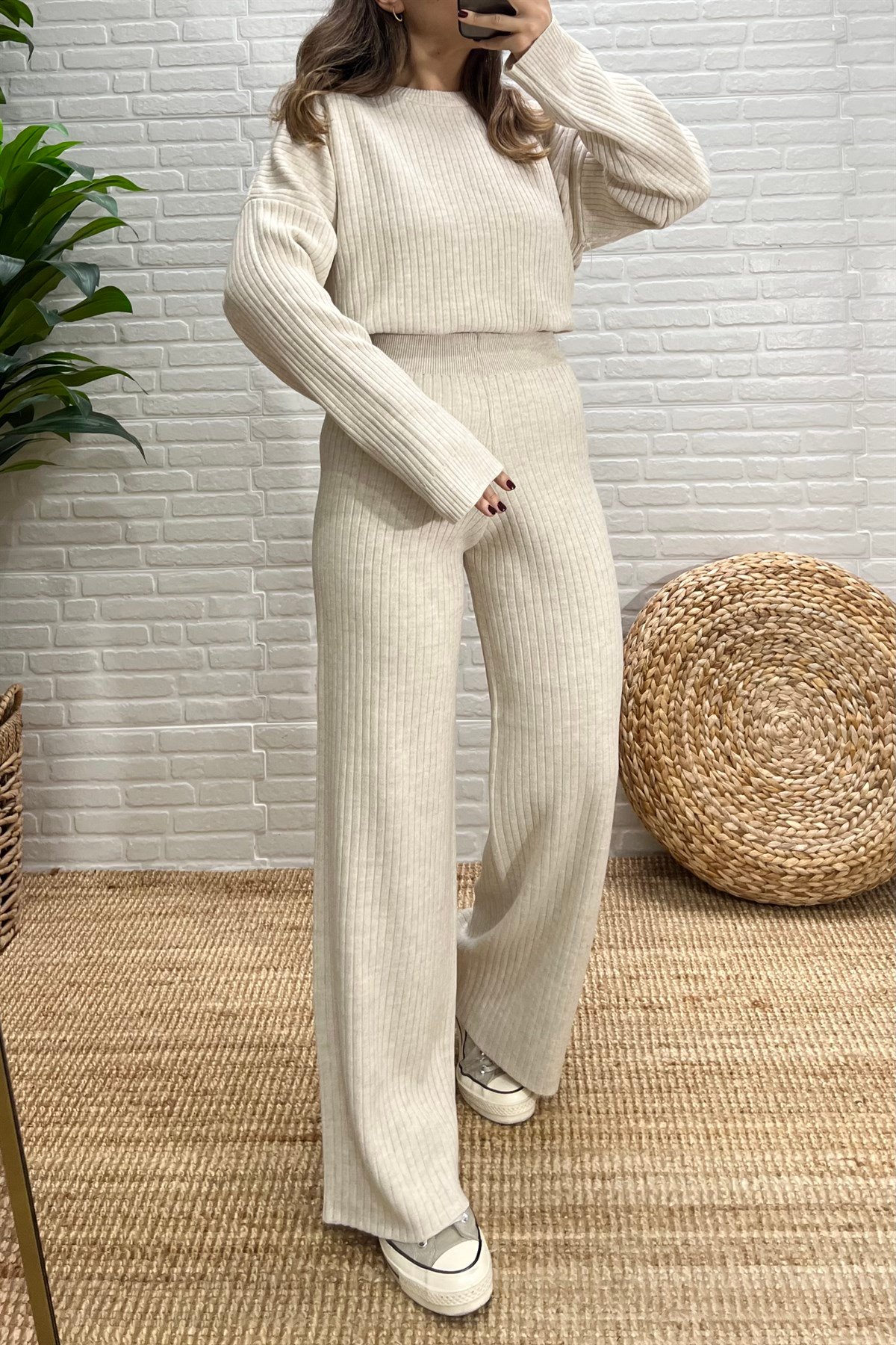 Taş Rengi Fitilli Triko Takım uygun fiyatlarda www.butikhola.com adresinde