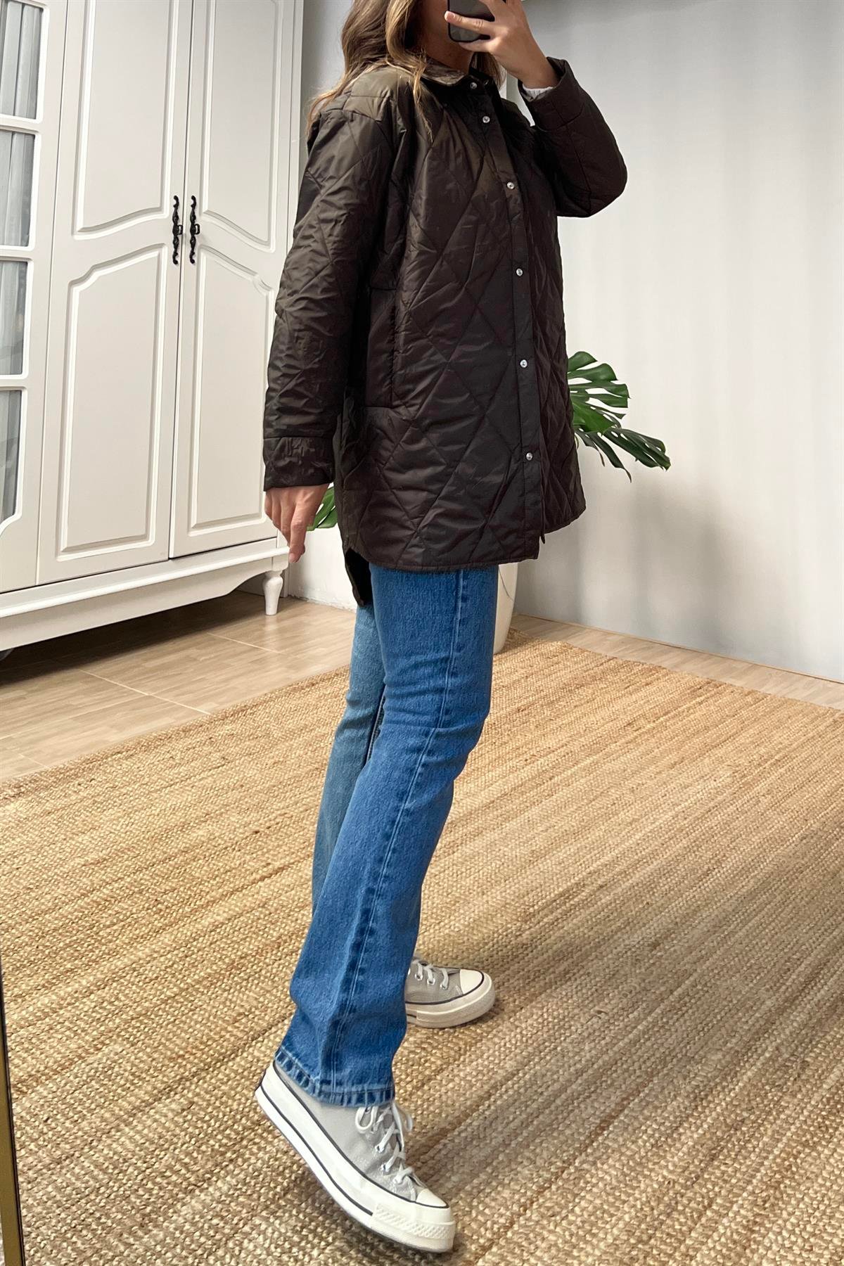 Taş Rengi Kapitone Baharlık Uzun Mont uygun fiyatlarda www.butikhola.com adresinde