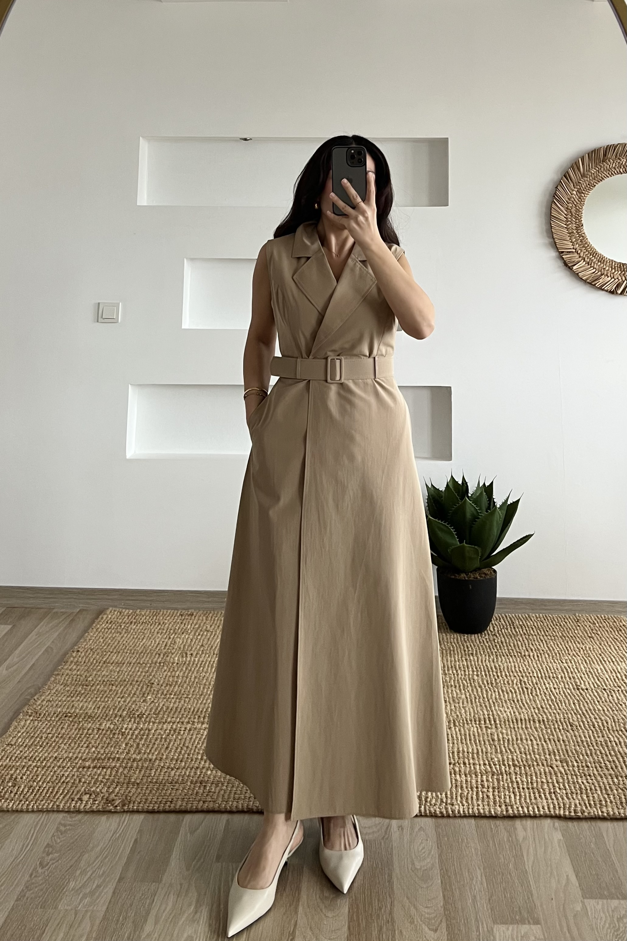 Taş Rengi Kruvaze Kemer Detaylı Elbise uygun fiyatlarda www.butikhola.com adresinde