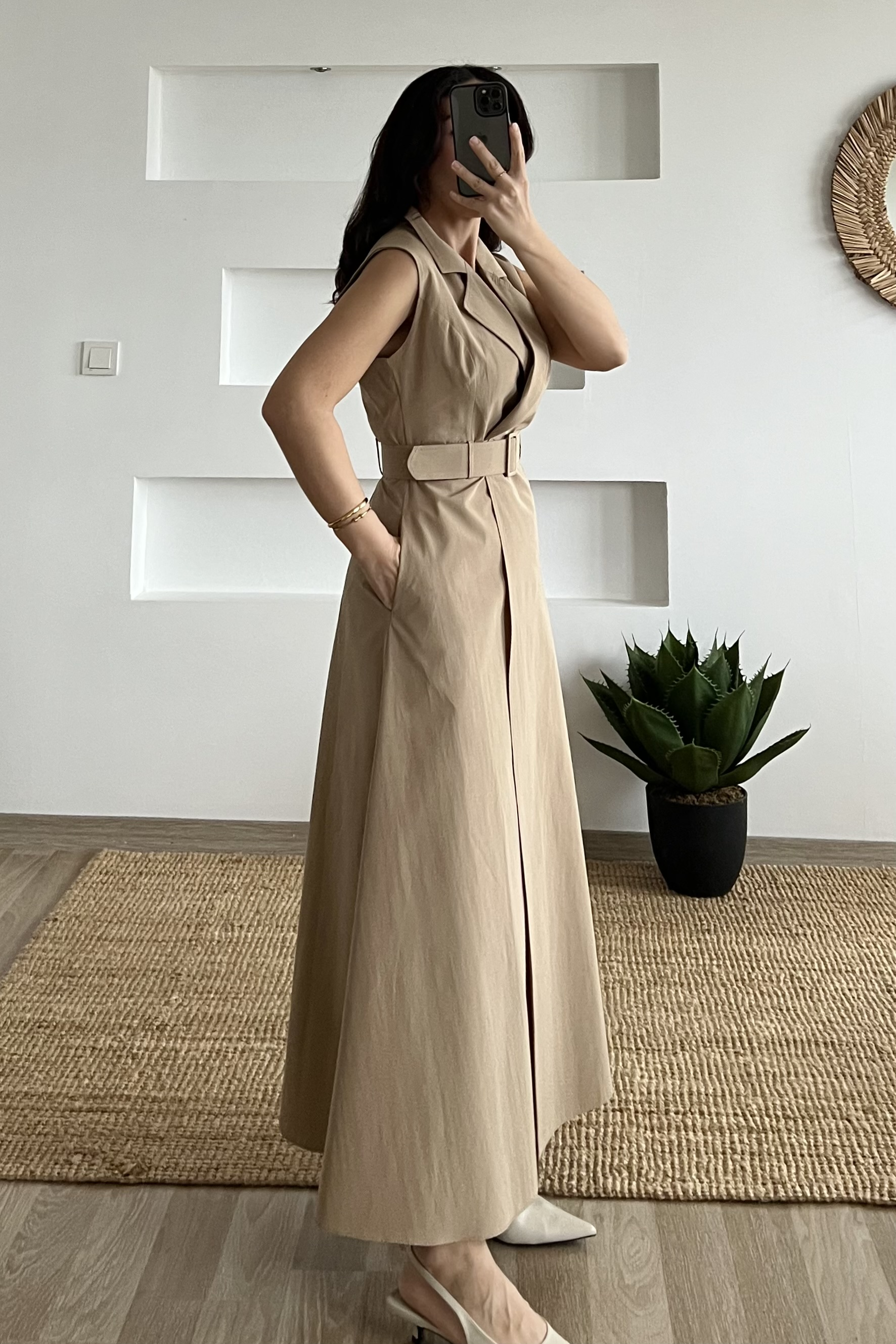 Taş Rengi Kruvaze Kemer Detaylı Elbise uygun fiyatlarda www.butikhola.com adresinde