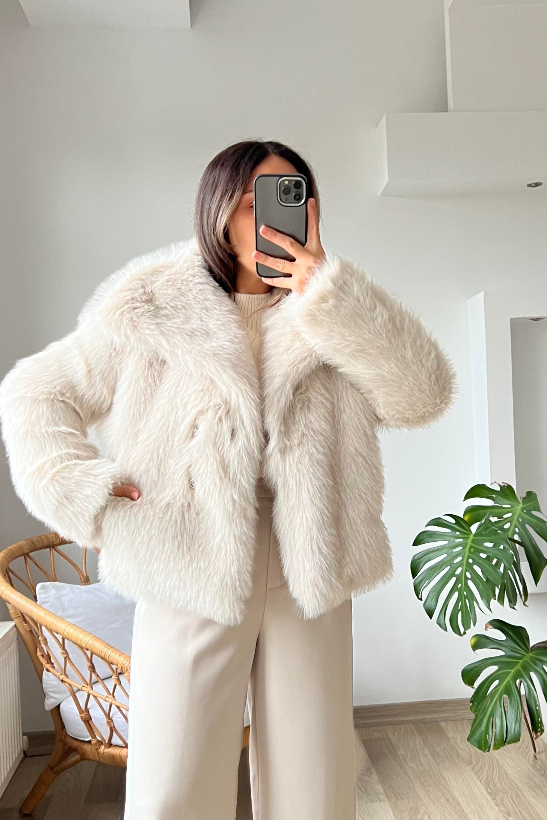 Taş Rengi Suni Kürk Ceket uygun fiyatlarda www.butikhola.com adresinde