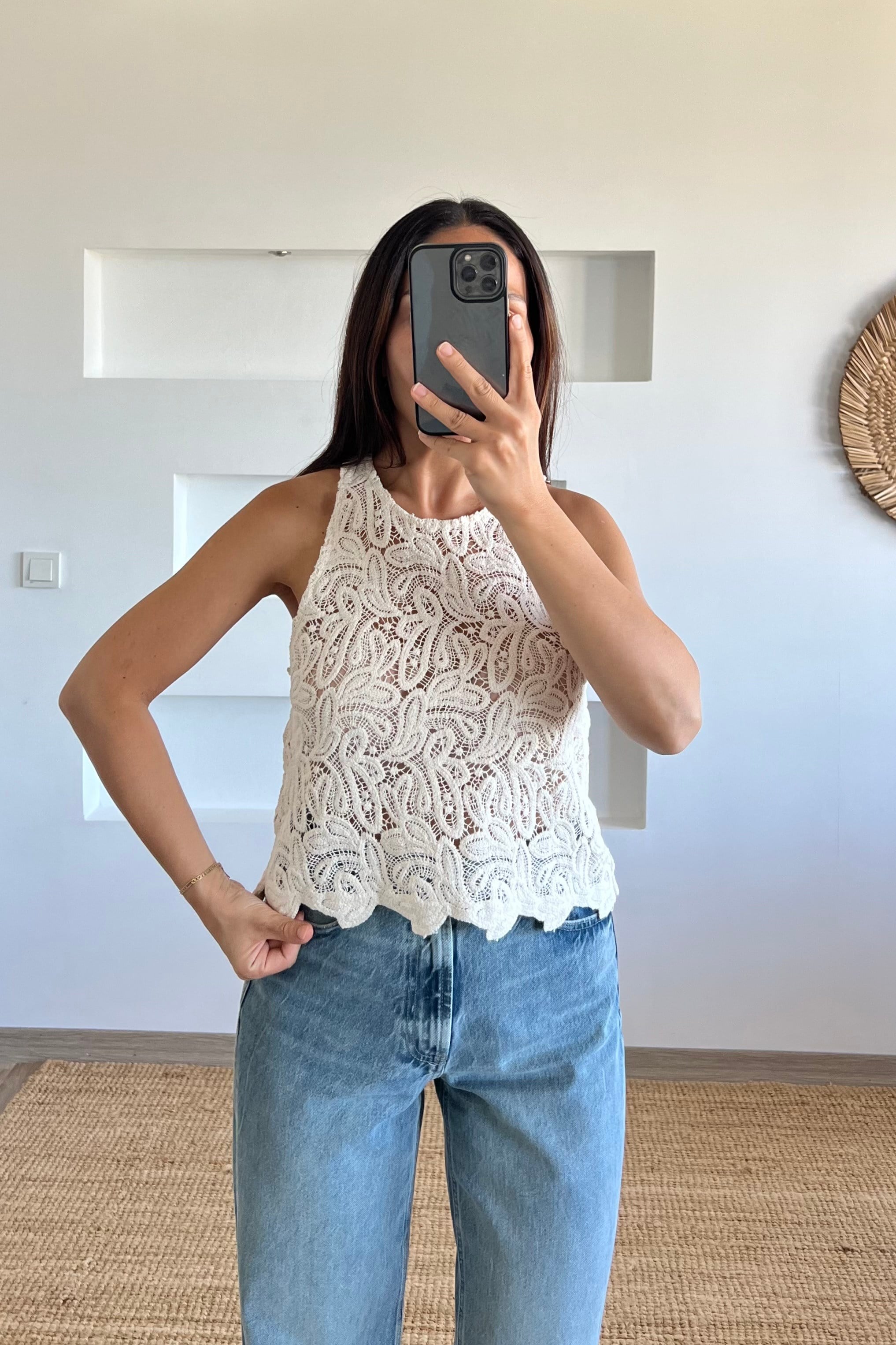 Tasarım Güpürlü Bluz uygun fiyatlarda www.butikhola.com adresinde