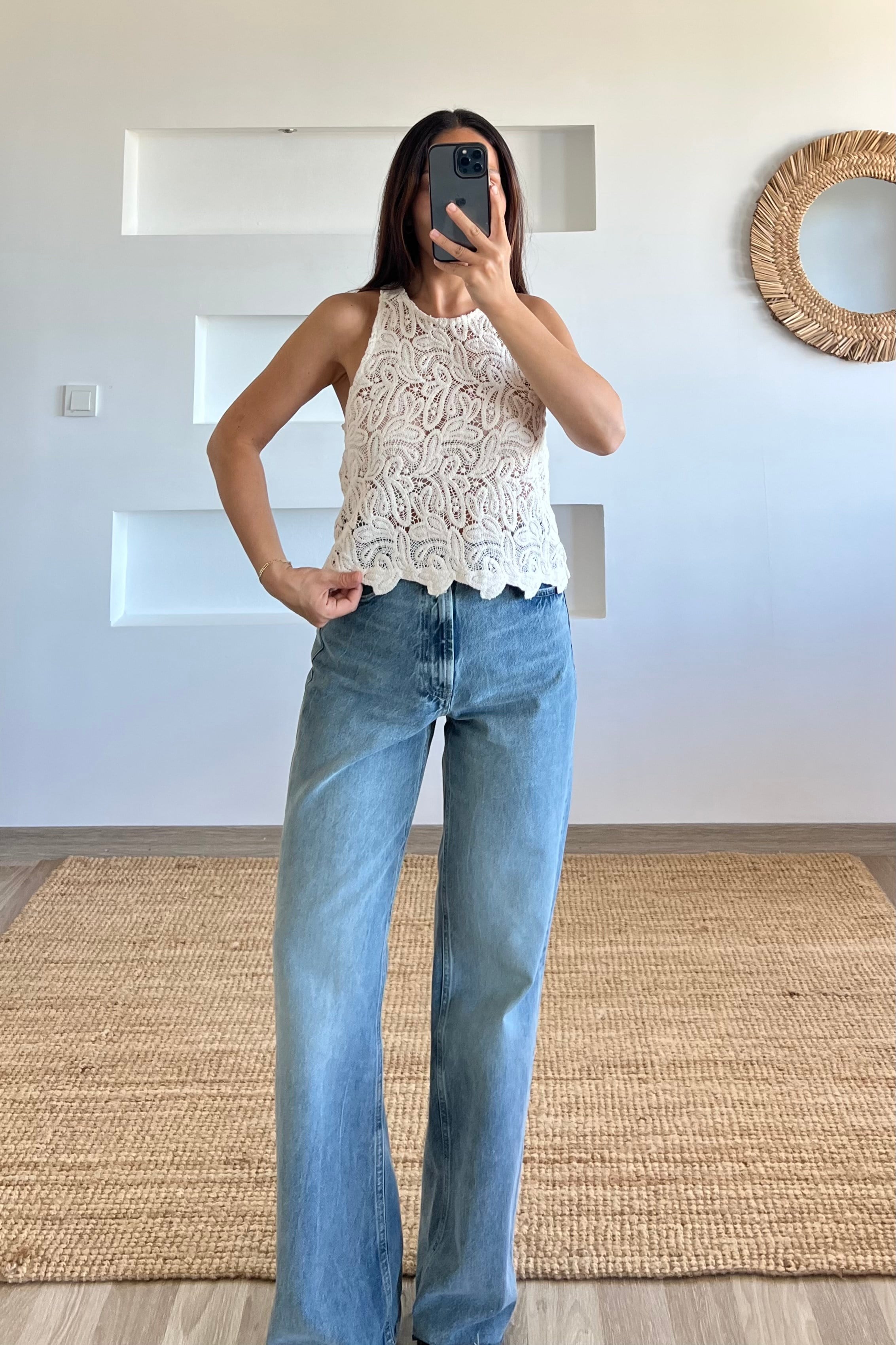 Tasarım Güpürlü Bluz uygun fiyatlarda www.butikhola.com adresinde