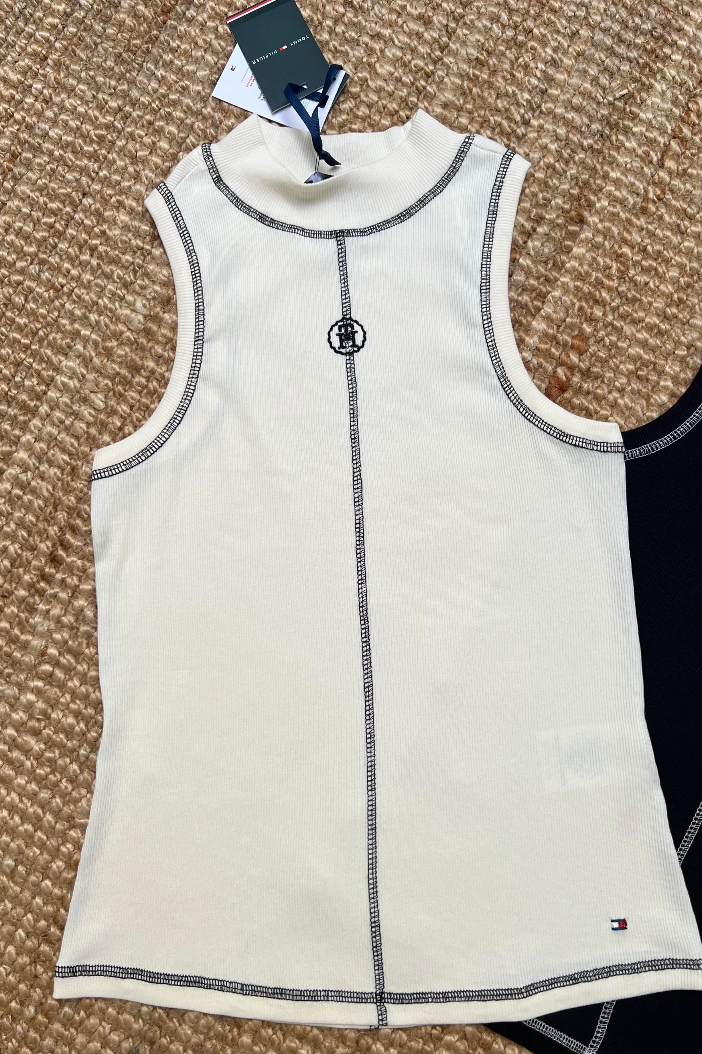 TH Ekru Logo Nakışlı Dikiş Detaylı Kolsuz Tshirt uygun fiyatlarda www.butikhola.com adresinde