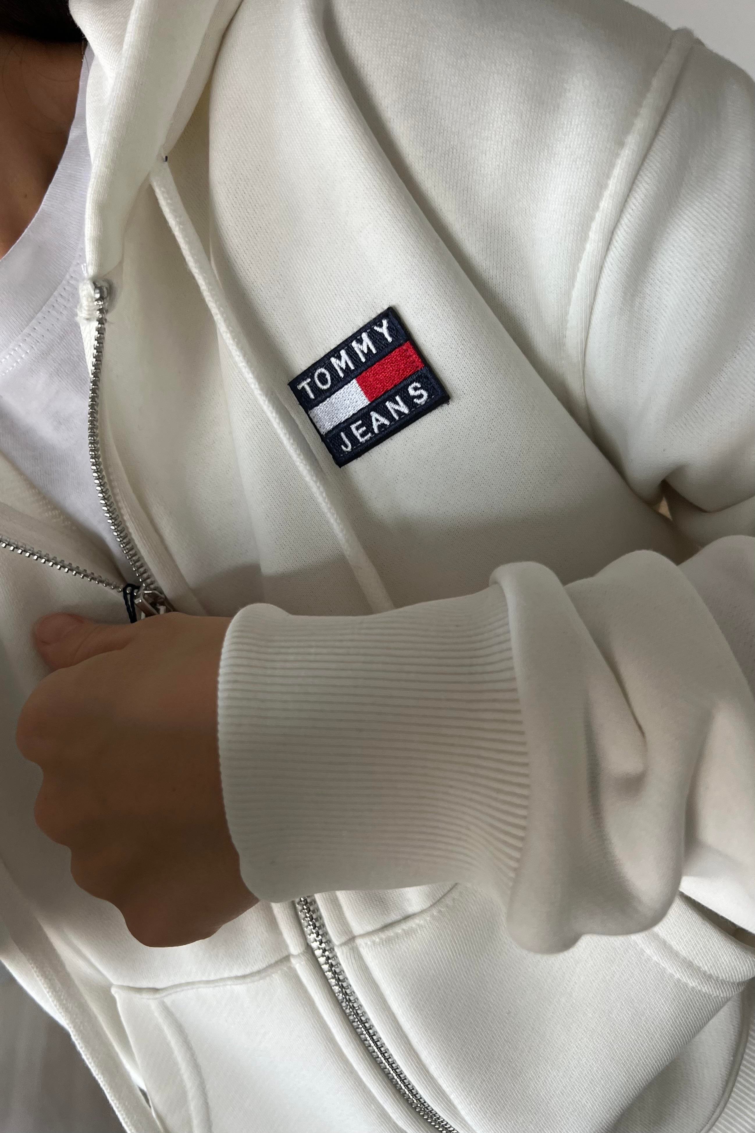 TH Ekru Logo Nakışlı Sweat Hırka uygun fiyatlarda www.butikhola.com adresinde