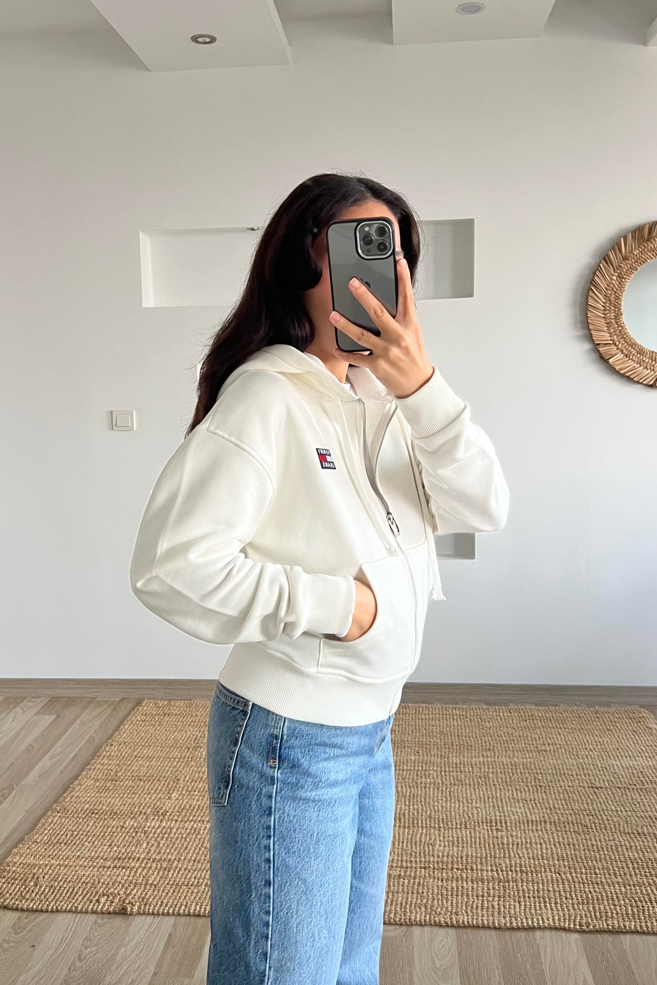 TH Ekru Logo Nakışlı Sweat Hırka uygun fiyatlarda www.butikhola.com adresinde