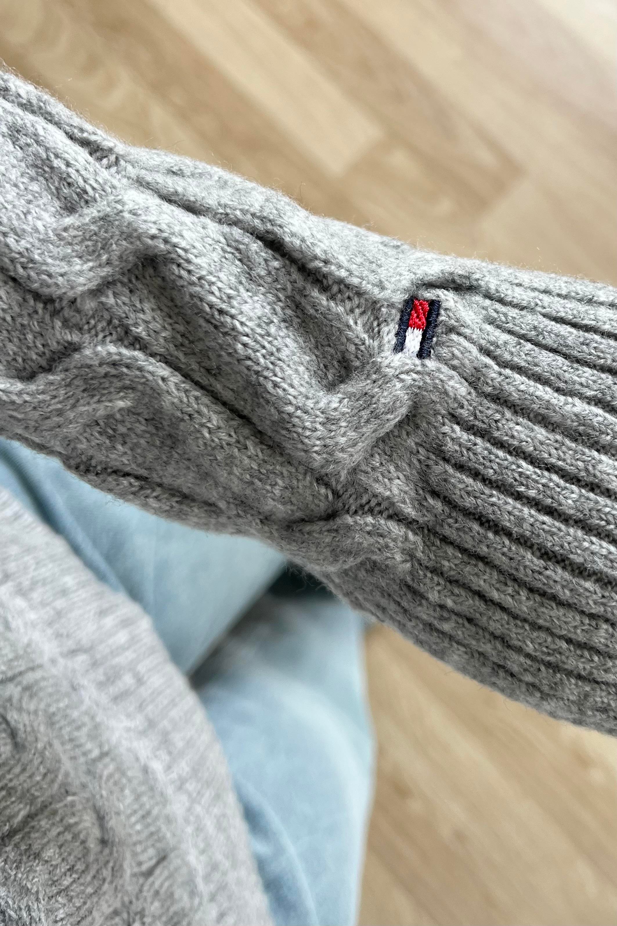 TH Gri Saç Örgülü Yumuşak Dokulu Kazak  uygun fiyatlarda www.butikhola.com adresinde