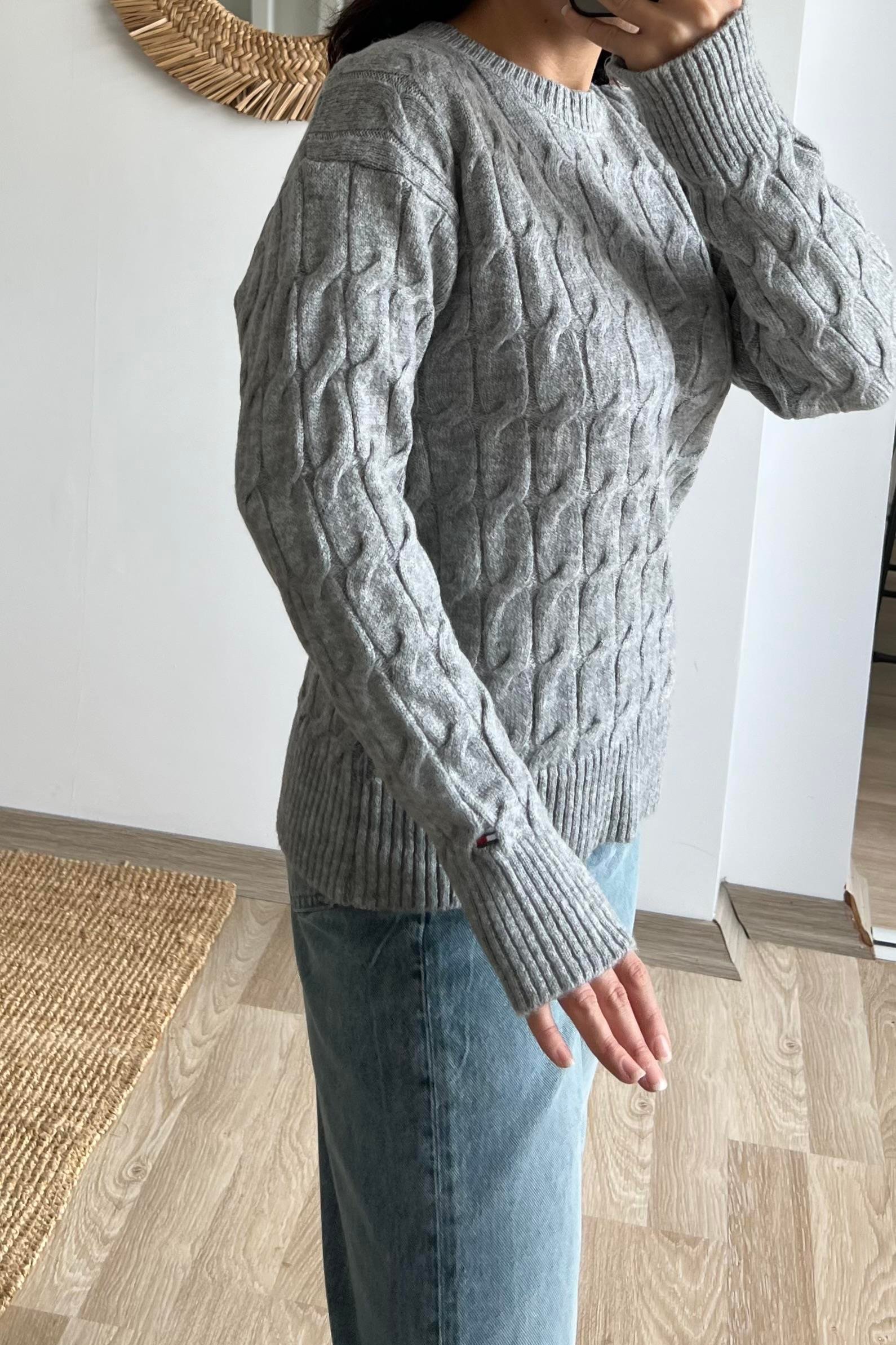 TH Gri Saç Örgülü Yumuşak Dokulu Kazak  uygun fiyatlarda www.butikhola.com adresinde