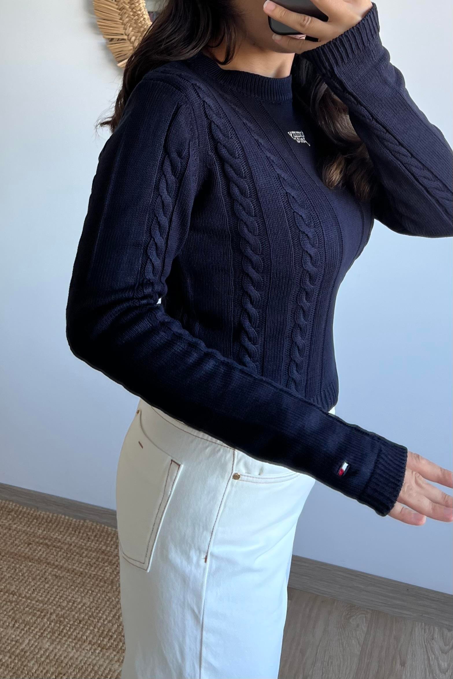 TH Lacivert Logo Detaylı Mevsimlik Triko uygun fiyatlarda www.butikhola.com adresinde