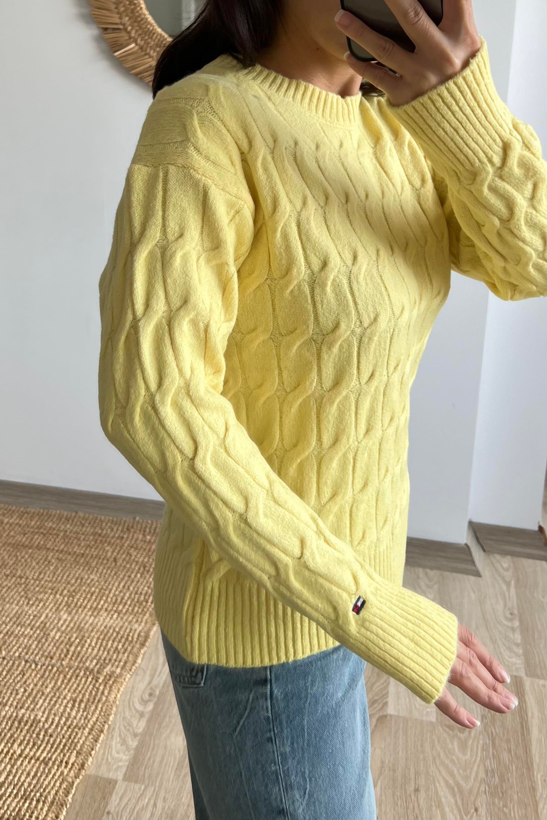 TH Sarı Saç Örgülü Yumuşak Dokulu Kazak  uygun fiyatlarda www.butikhola.com adresinde