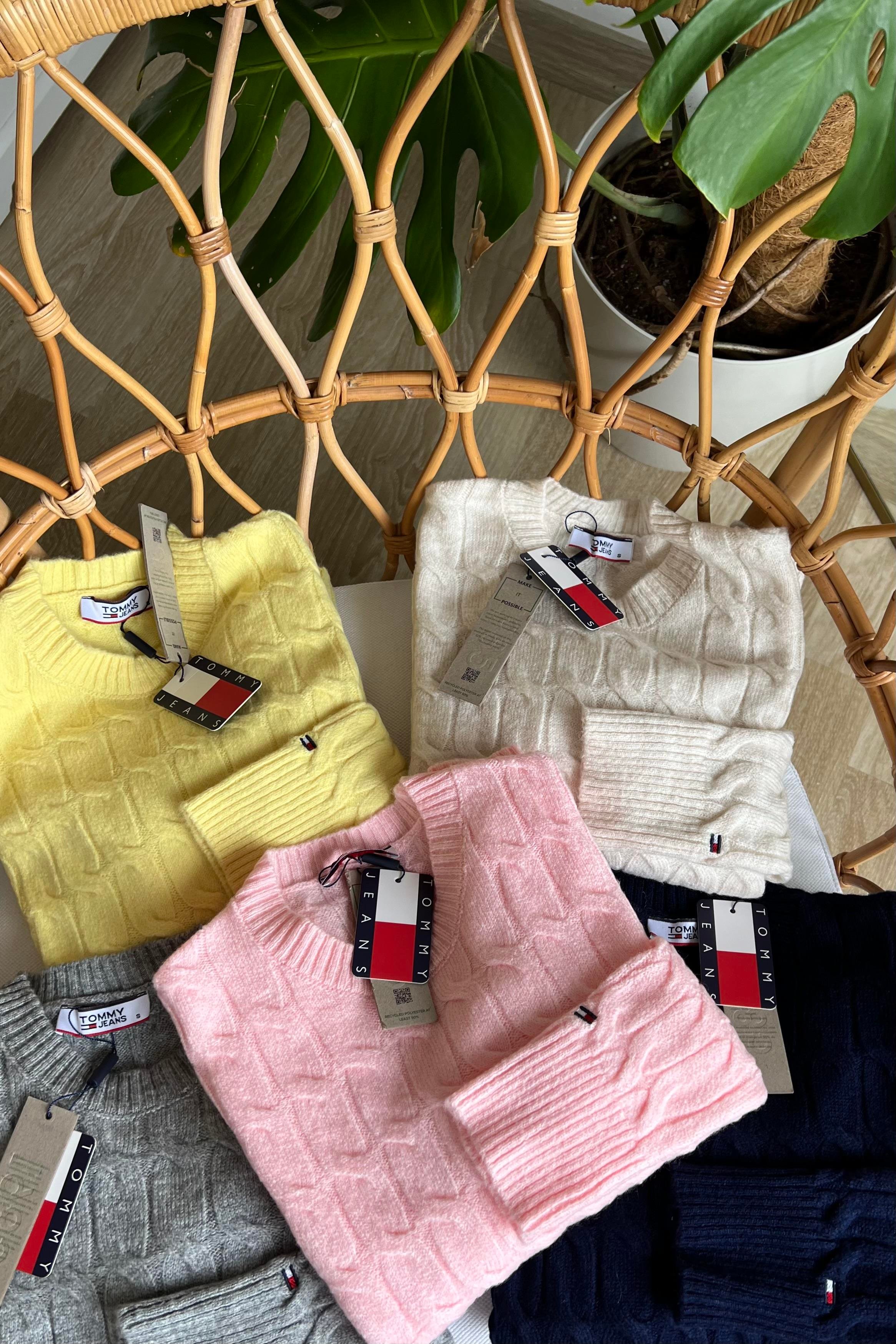 TH Sarı Saç Örgülü Yumuşak Dokulu Kazak  uygun fiyatlarda www.butikhola.com adresinde