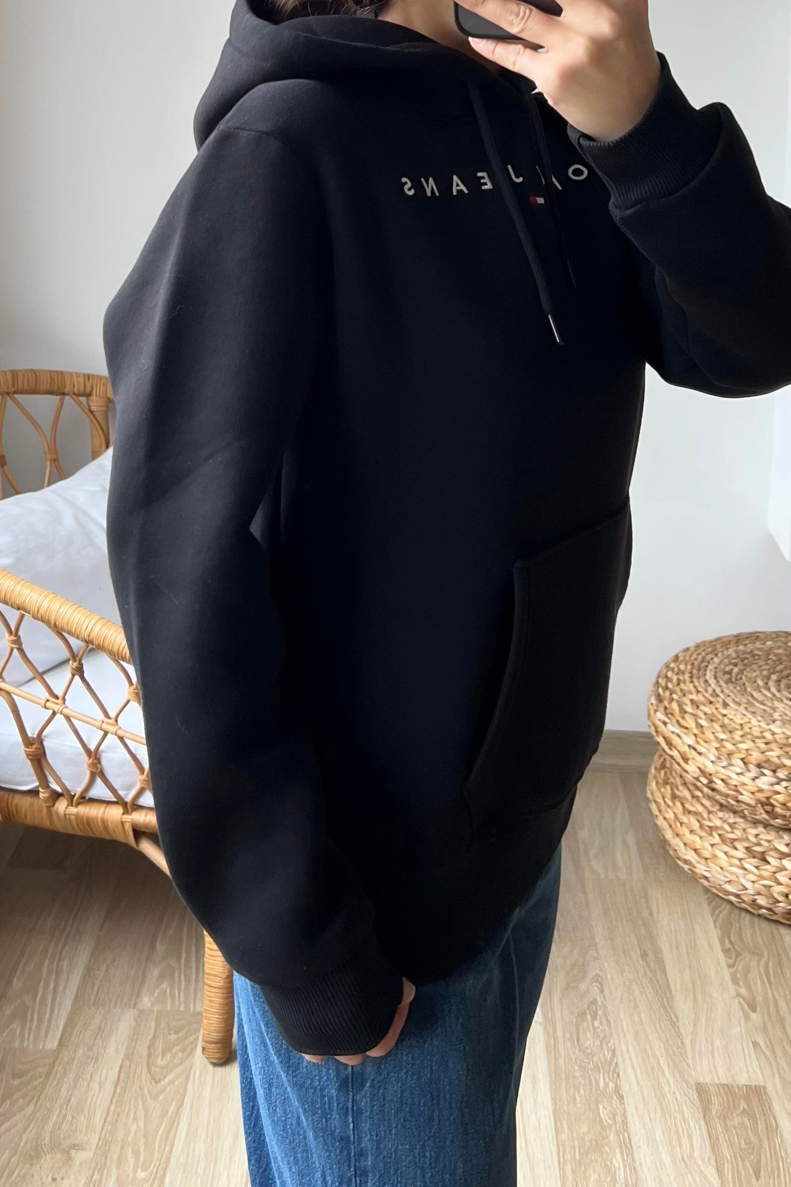 TH Siyah Kanguru Cepli Kapüşonlu Sweatshirt uygun fiyatlarda www.butikhola.com adresinde