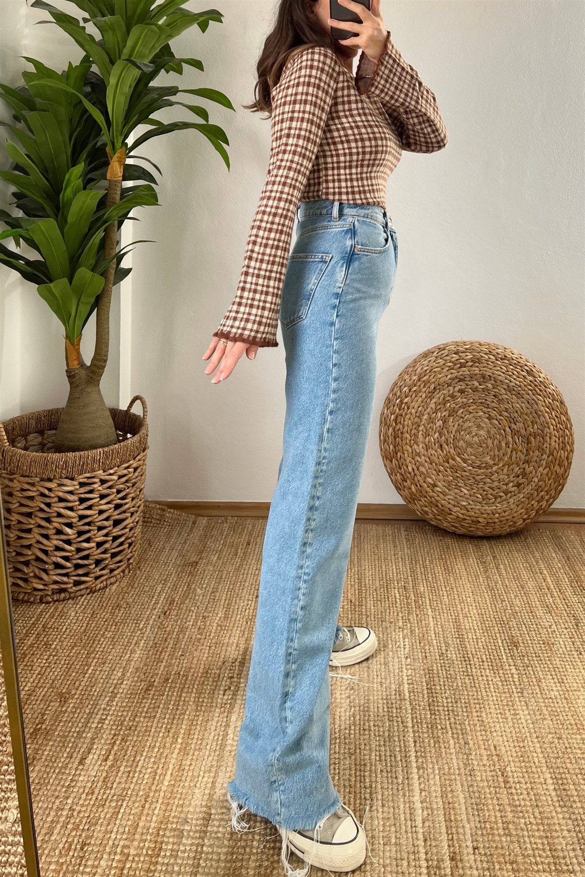 Twist Yüksek Bel Paça Detaylı Jean  uygun fiyatlarda www.butikhola.com adresinde
