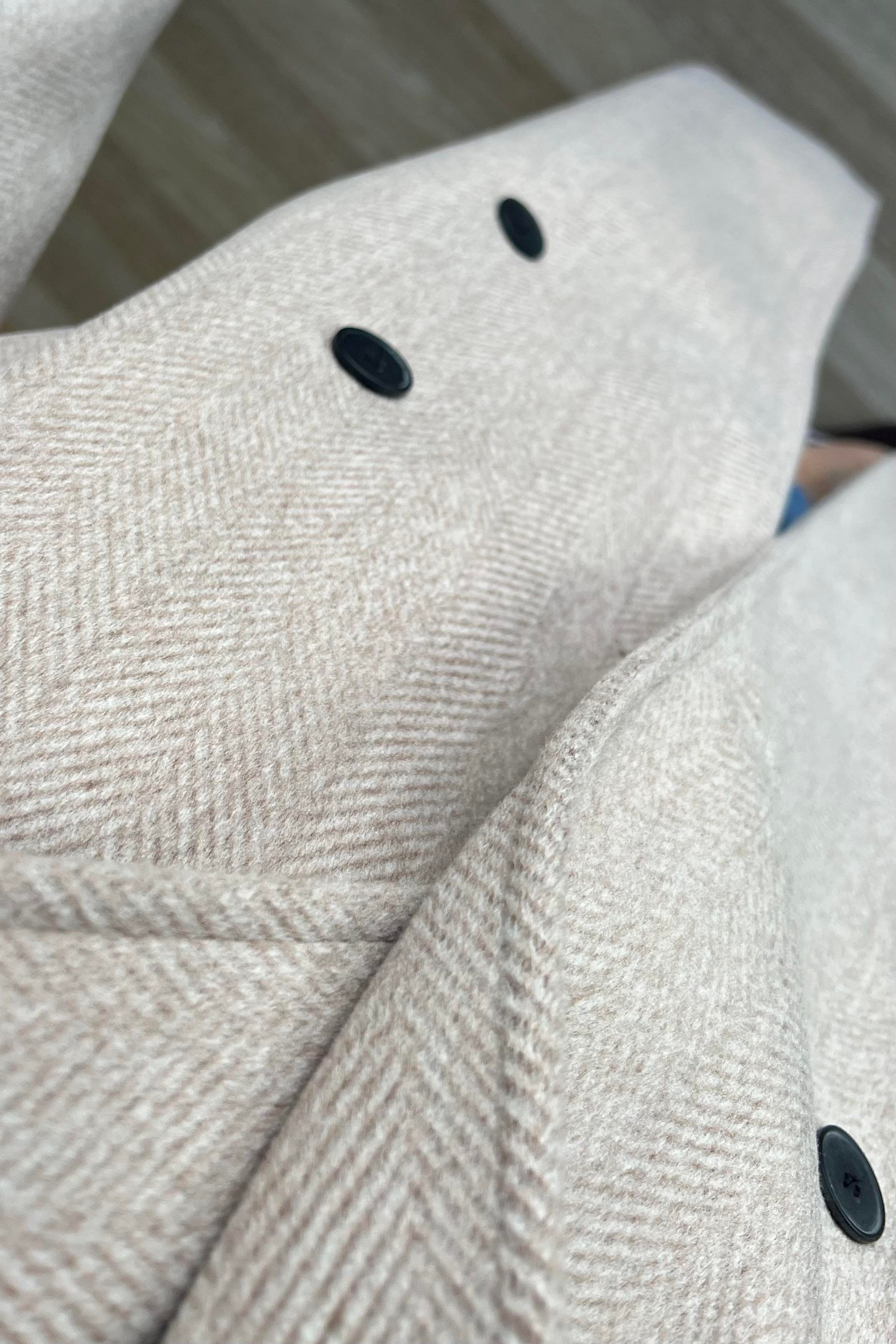 Vizon Balıksırtı Premium Kruvaze Kaban uygun fiyatlarda www.butikhola.com adresinde