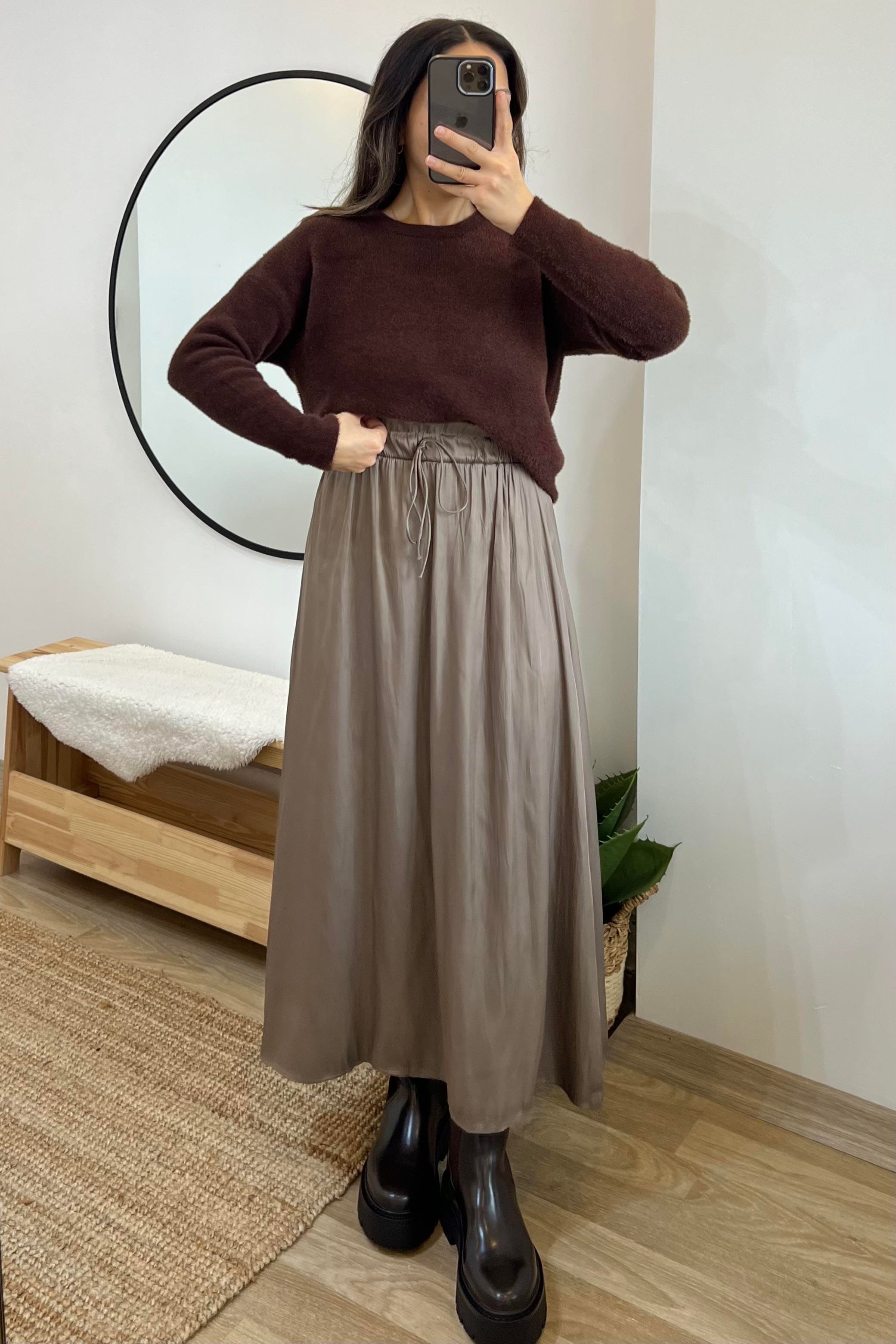 Vizon ZR Pilili Saten Midi Etek uygun fiyatlarda www.butikhola.com adresinde