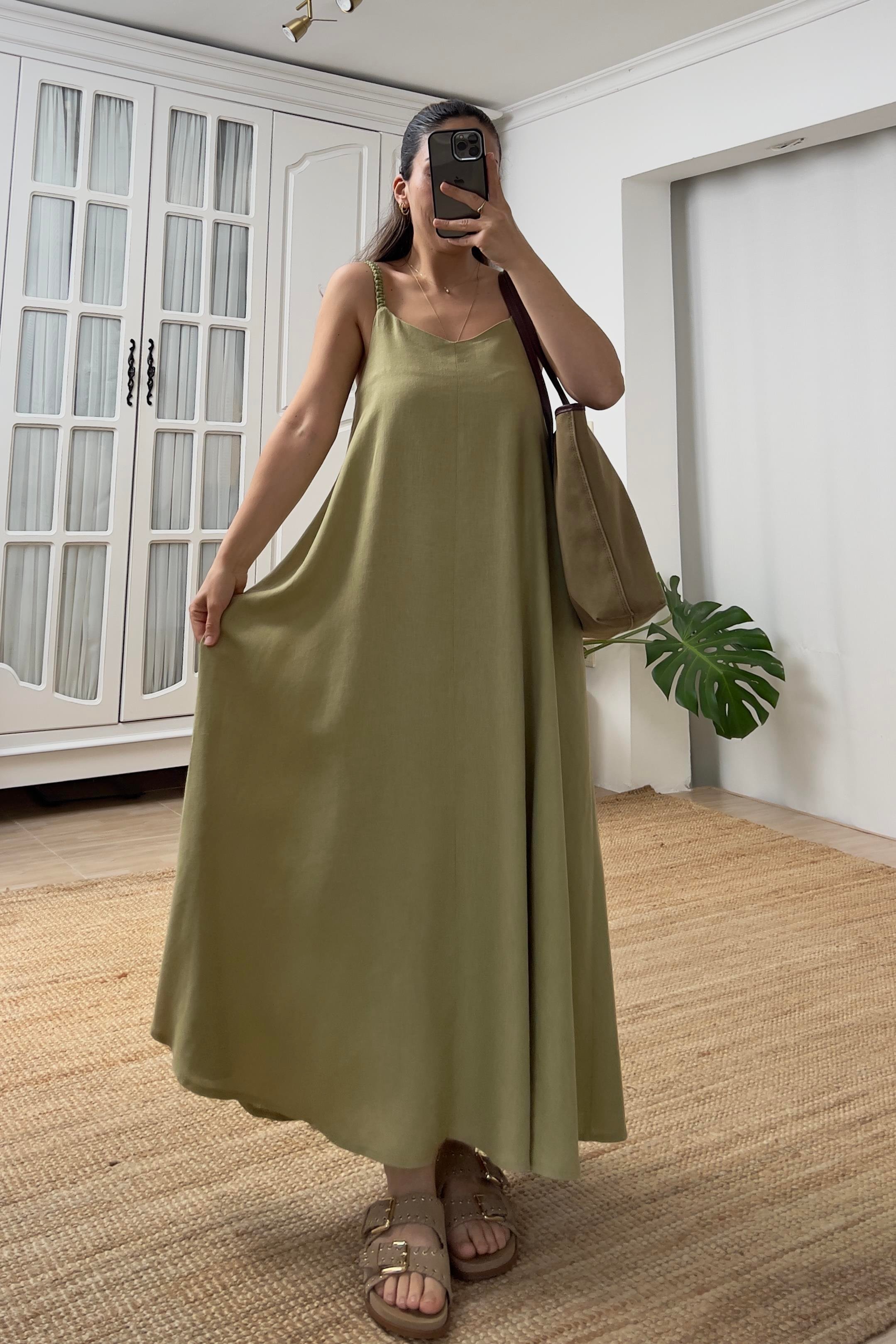 Yeşil Örgü Askı Detaylı Astarlı Keten Elbise uygun fiyatlarda www.butikhola.com adresinde
