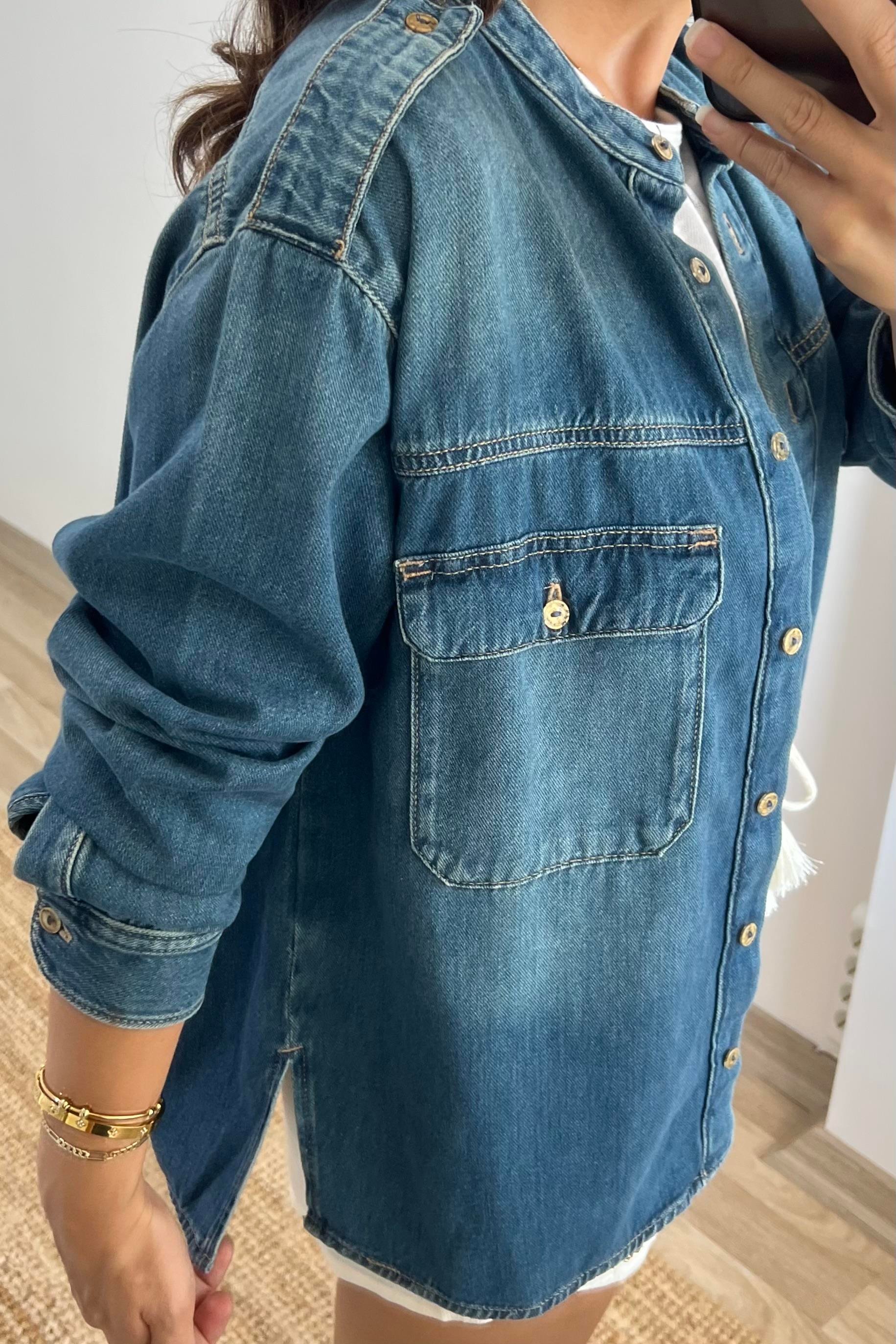 Yumuşak Dokulu Cepli Kot Gömlek uygun fiyatlarda www.butikhola.com adresinde