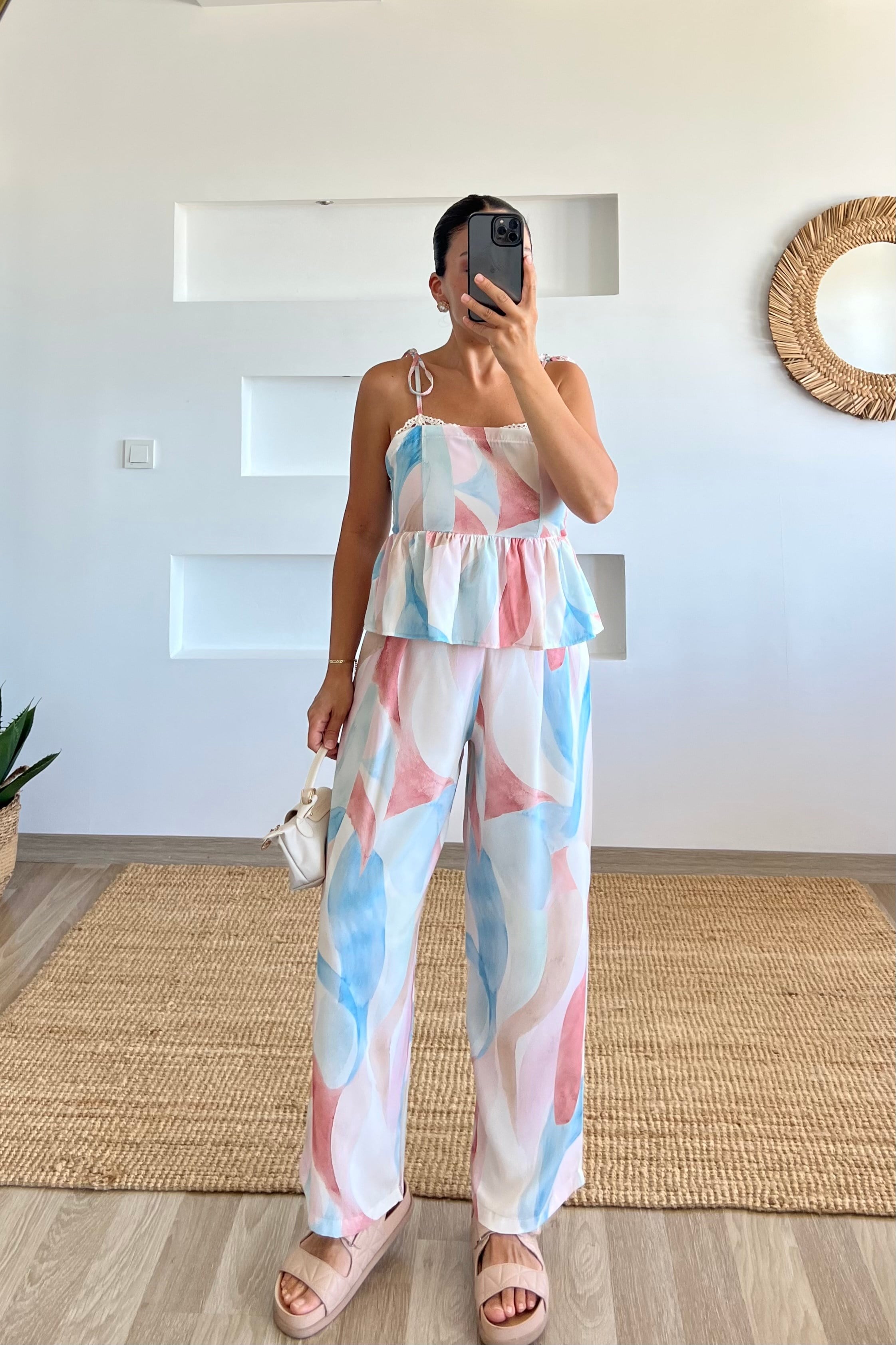 Zr Çok Renkli Bluz Pantolon Takım uygun fiyatlarda www.butikhola.com adresinde
