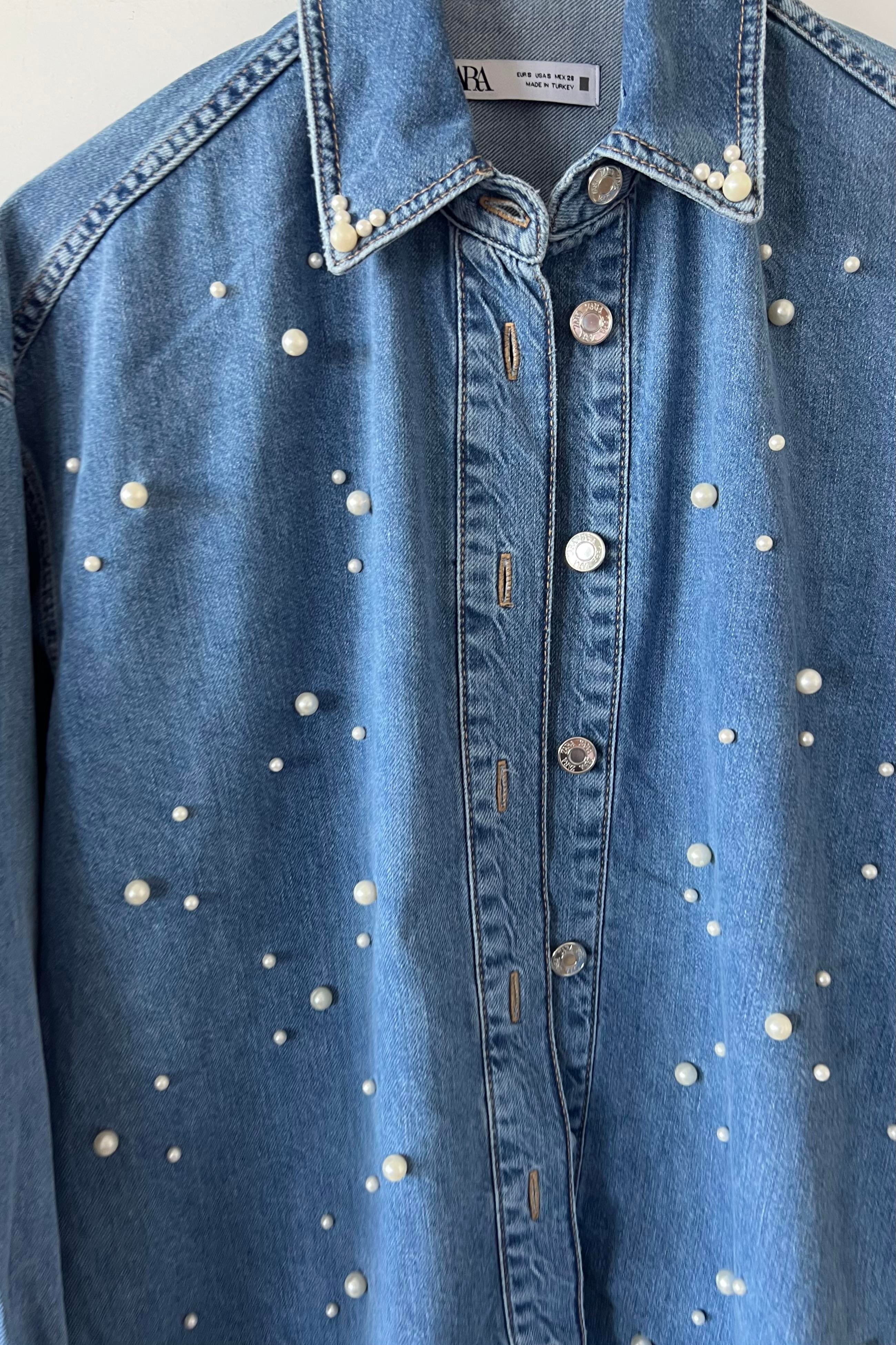 Zr İnci Detaylı Kot Gömlek uygun fiyatlarda www.butikhola.com adresinde