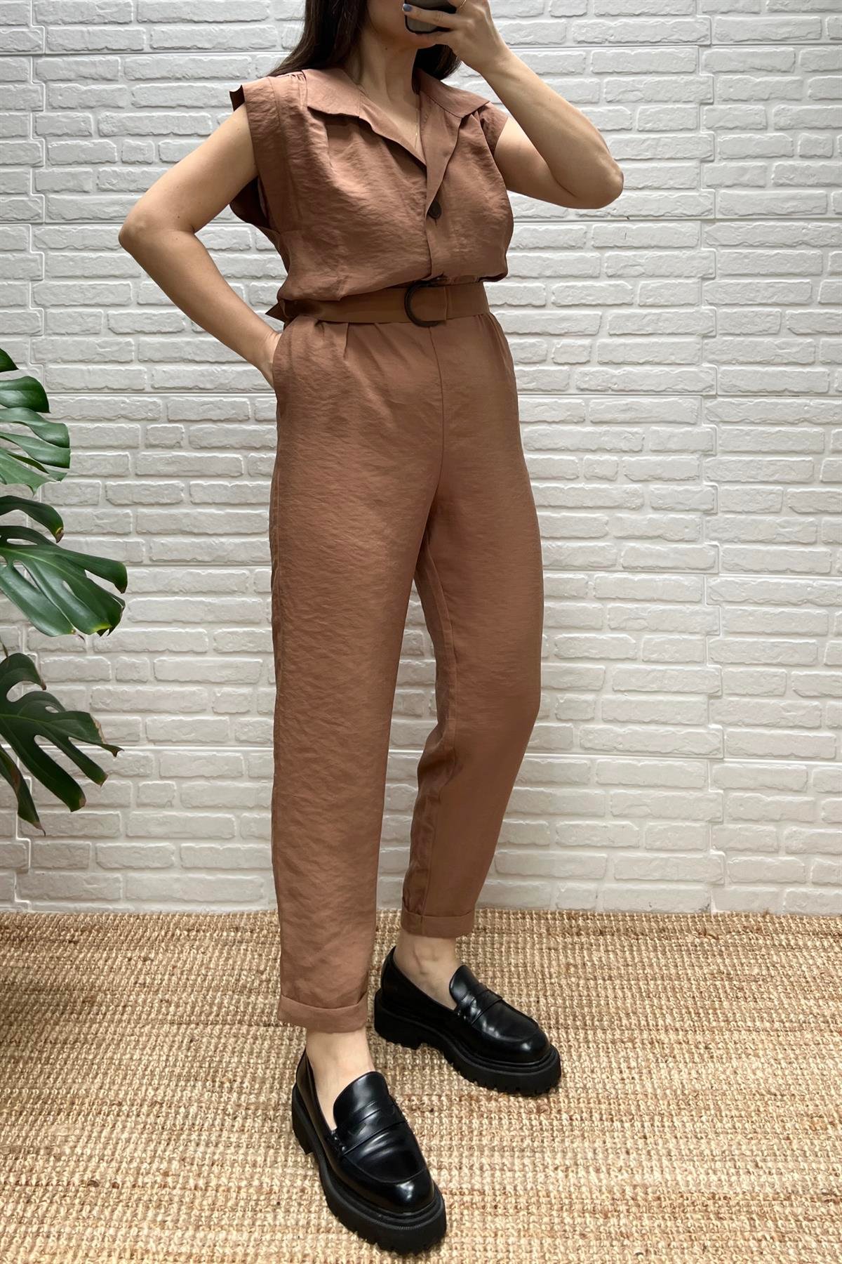 Zr Kuşaklı Tensel Tulum uygun fiyatlarda www.butikhola.com adresinde