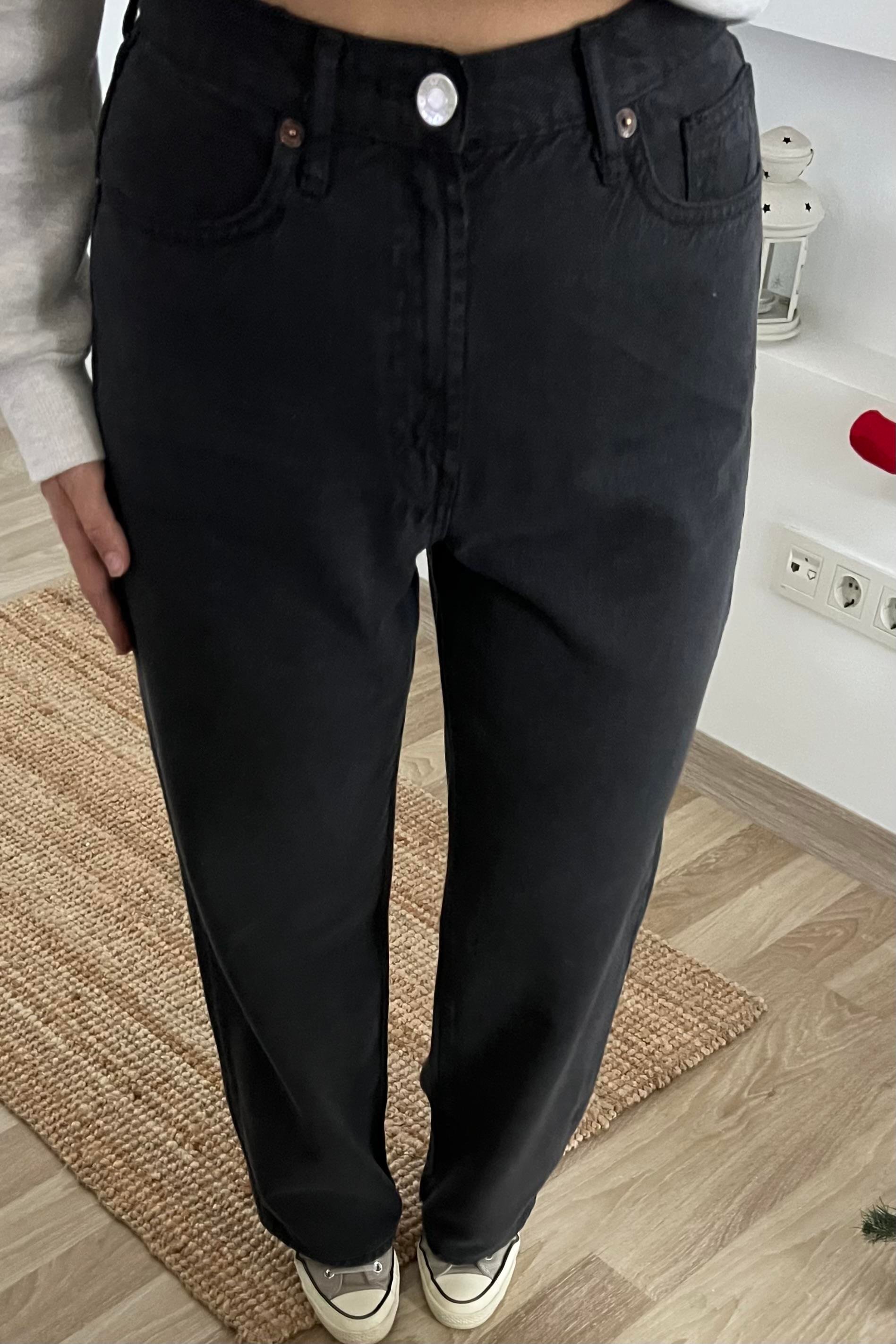 Zr Siyah Yıkamalı Wide Leg Jean uygun fiyatlarda www.butikhola.com adresinde