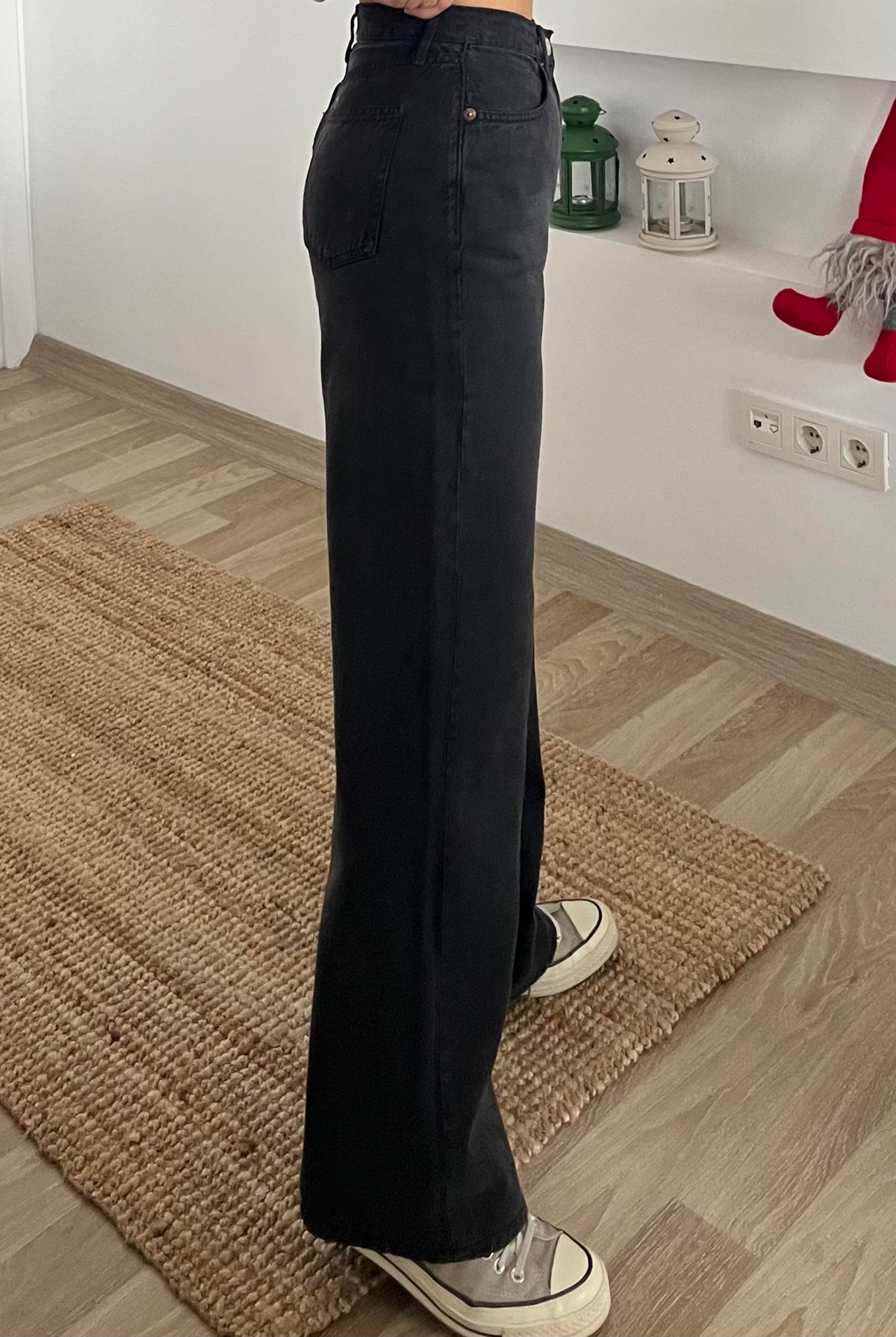 Zr Siyah Yıkamalı Wide Leg Jean uygun fiyatlarda www.butikhola.com adresinde