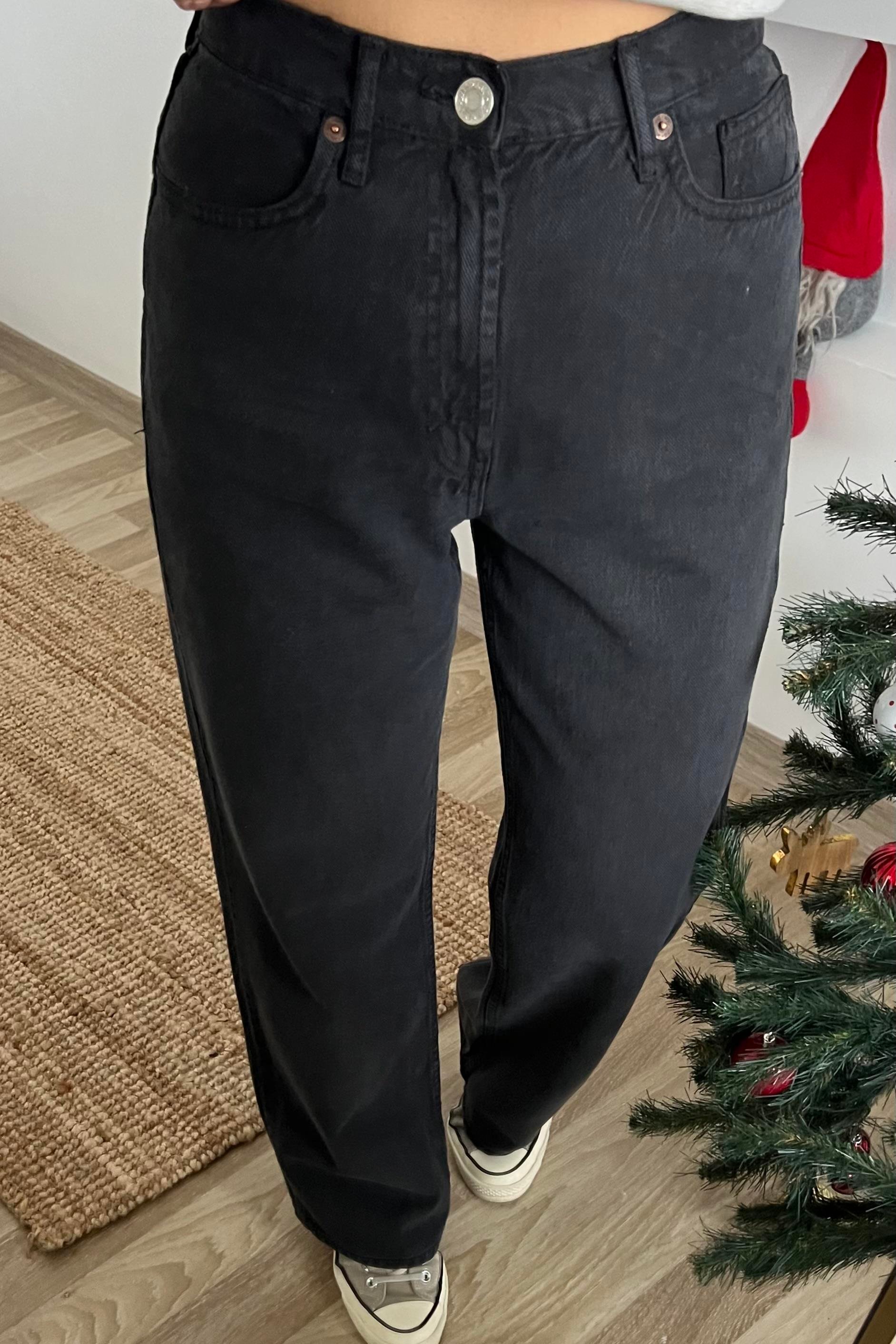 Zr Siyah Yıkamalı Wide Leg Jean uygun fiyatlarda www.butikhola.com adresinde