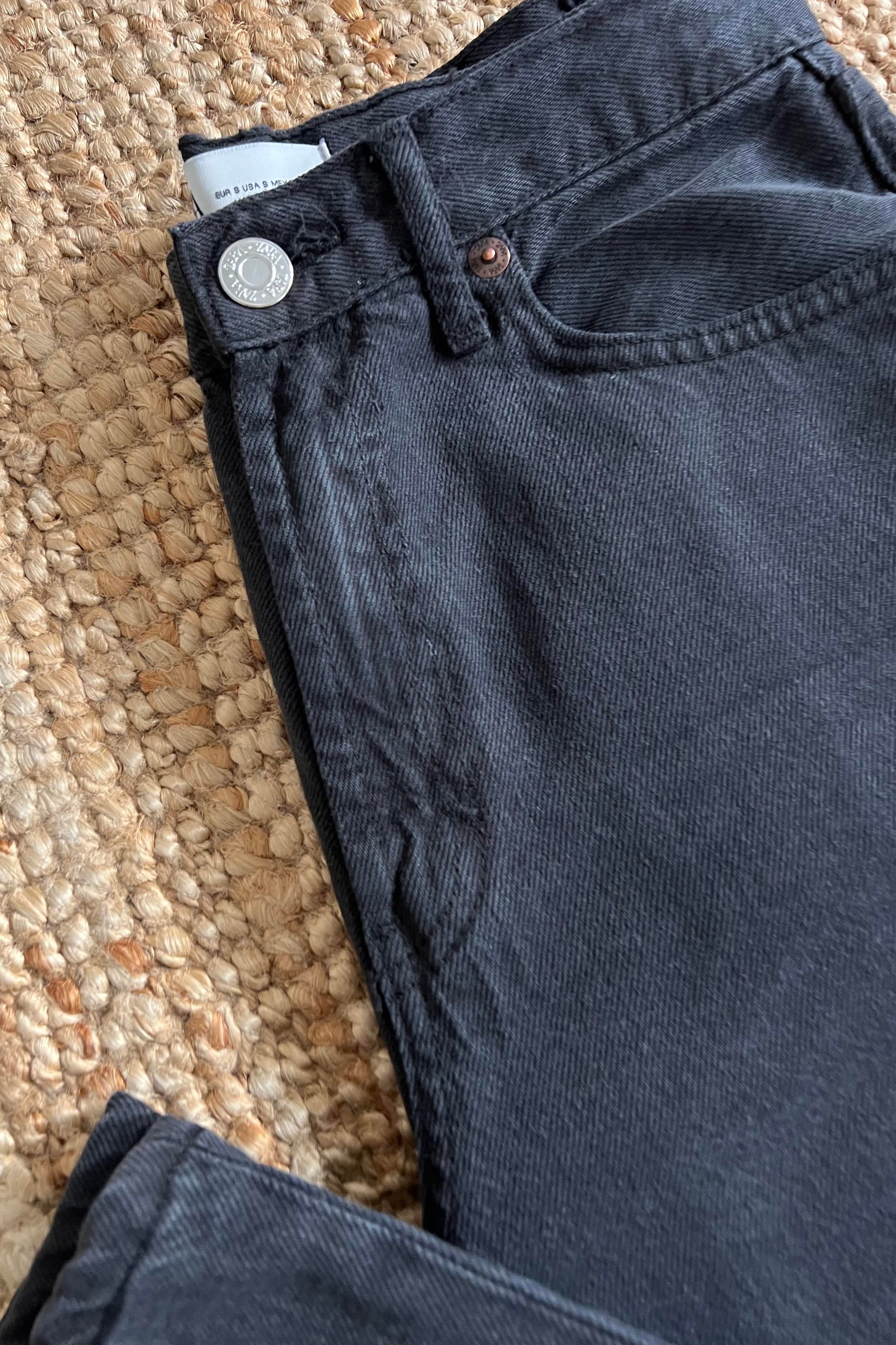 Zr Siyah Yıkamalı Wide Leg Jean uygun fiyatlarda www.butikhola.com adresinde