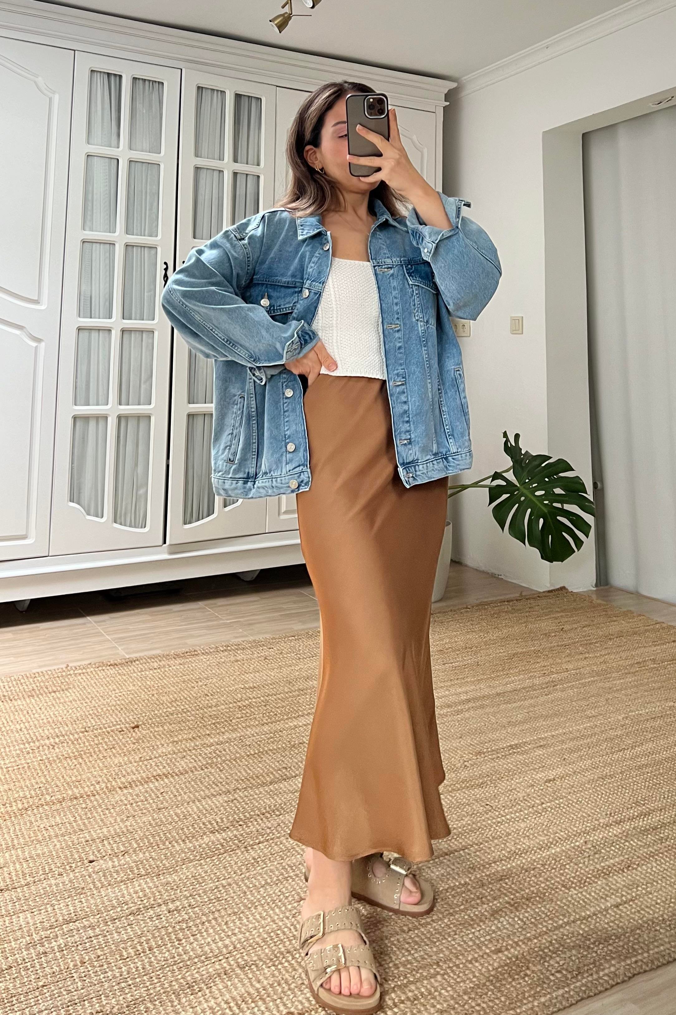 Zr Yıkamalı Kot Ceket uygun fiyatlarda www.butikhola.com adresinde