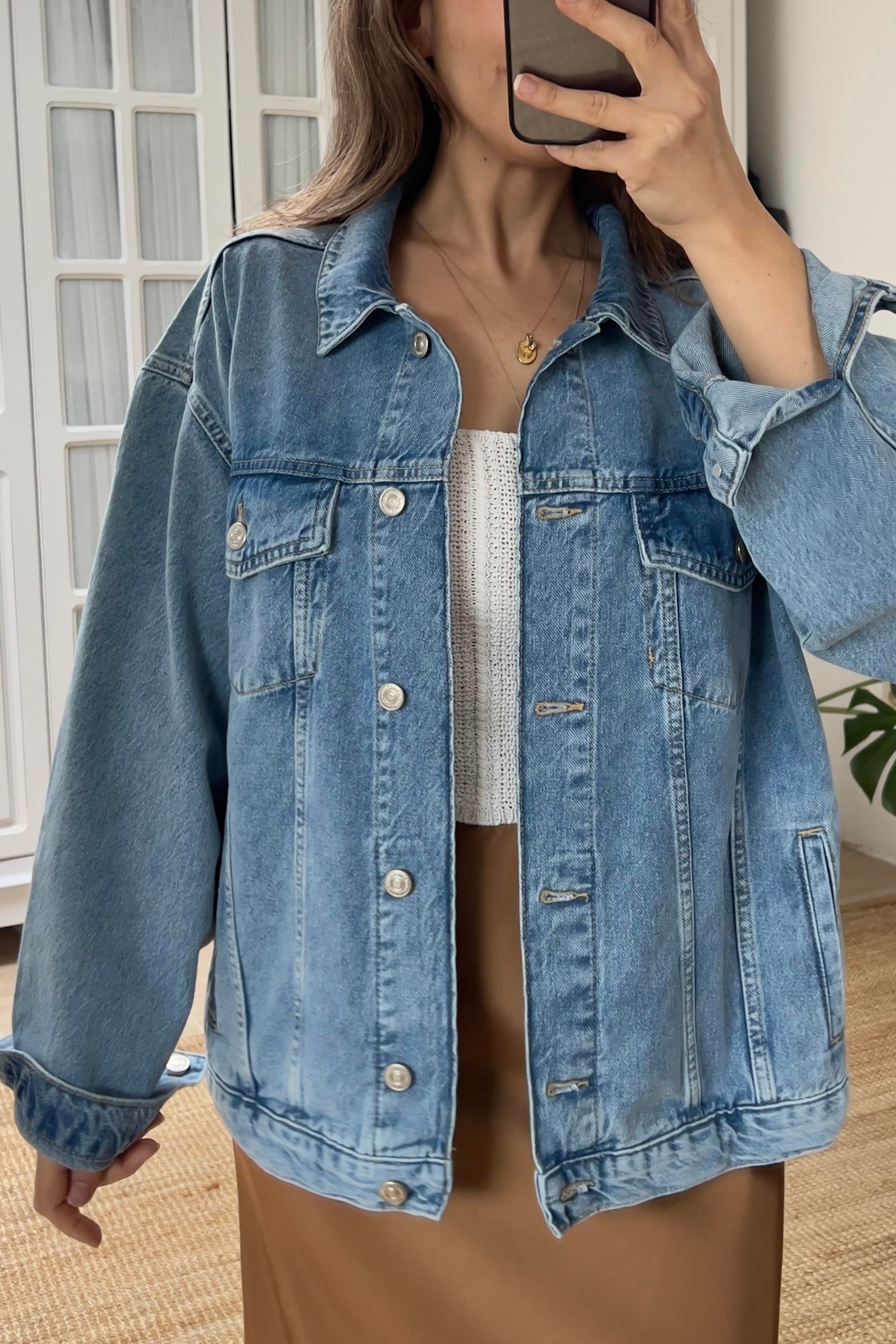 Zr Yıkamalı Kot Ceket uygun fiyatlarda www.butikhola.com adresinde