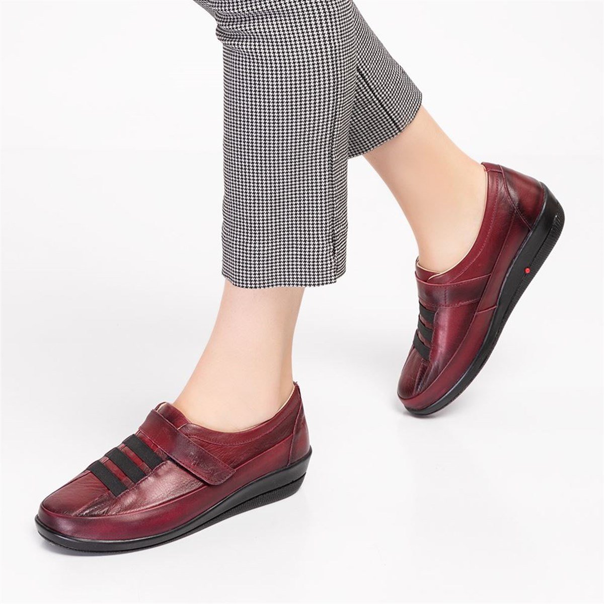 Burgundy Diabetic Orthopedic Womens Casual Shoes