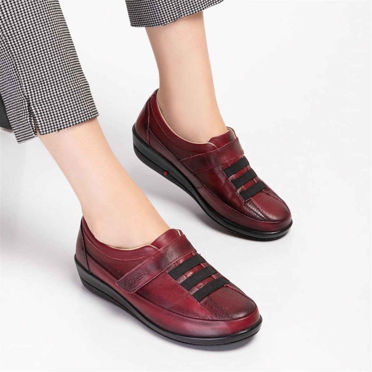 Burgundy Diabetic Orthopedic Womens Casual Shoes