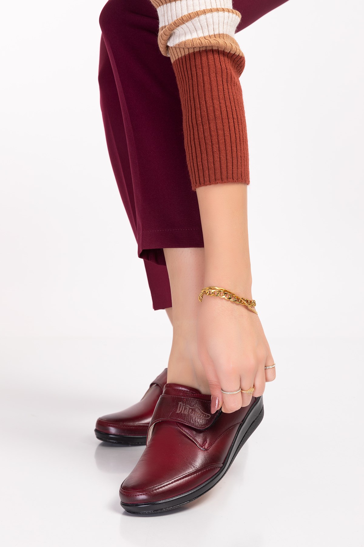 Burgundy Diabetic Orthopedic Womens Walking Shoes