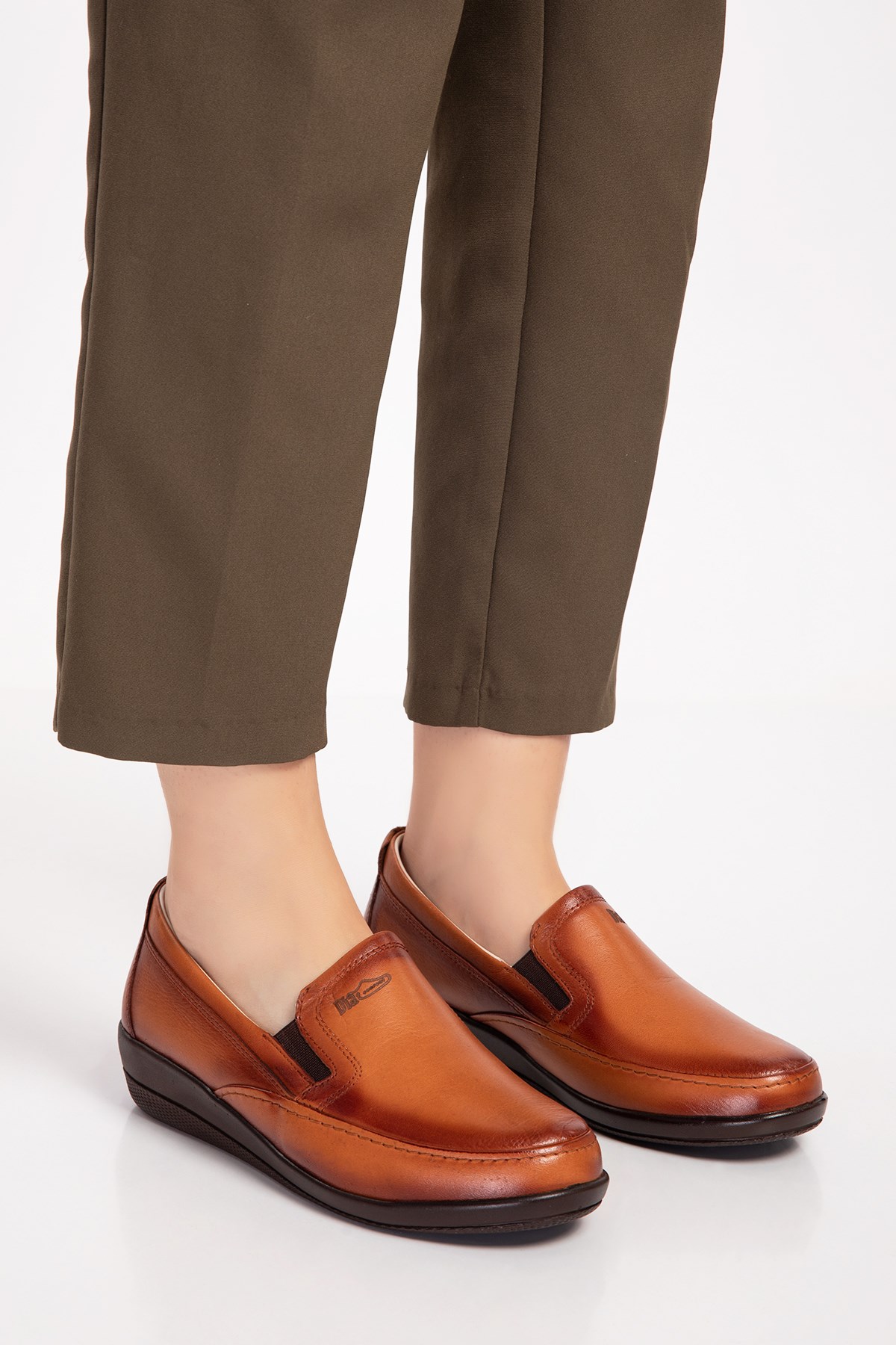 Brown Diabetic Orthopedic For Women Casual Shoes