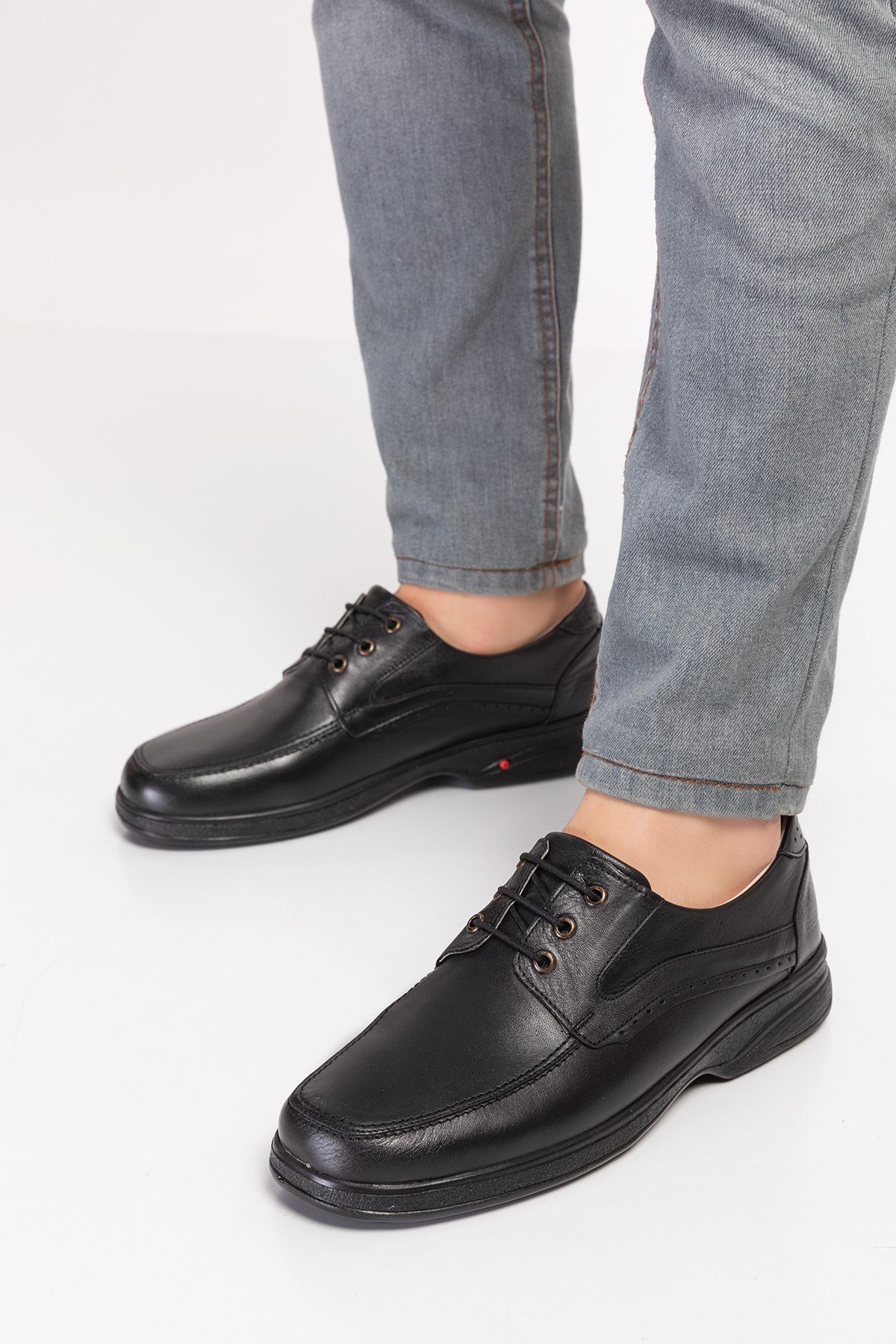 Black Diabetic Orthopedic Mens Walking Shoes