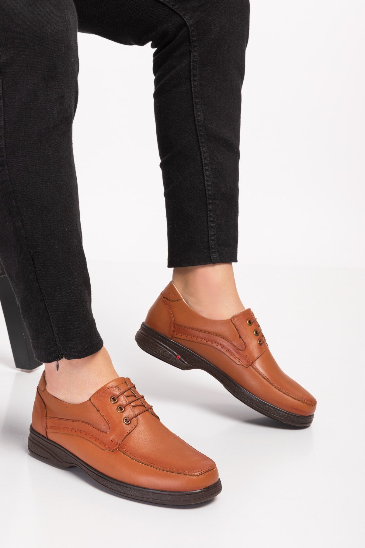 Brown Diabetic Orthopedic Mens Walking Shoes