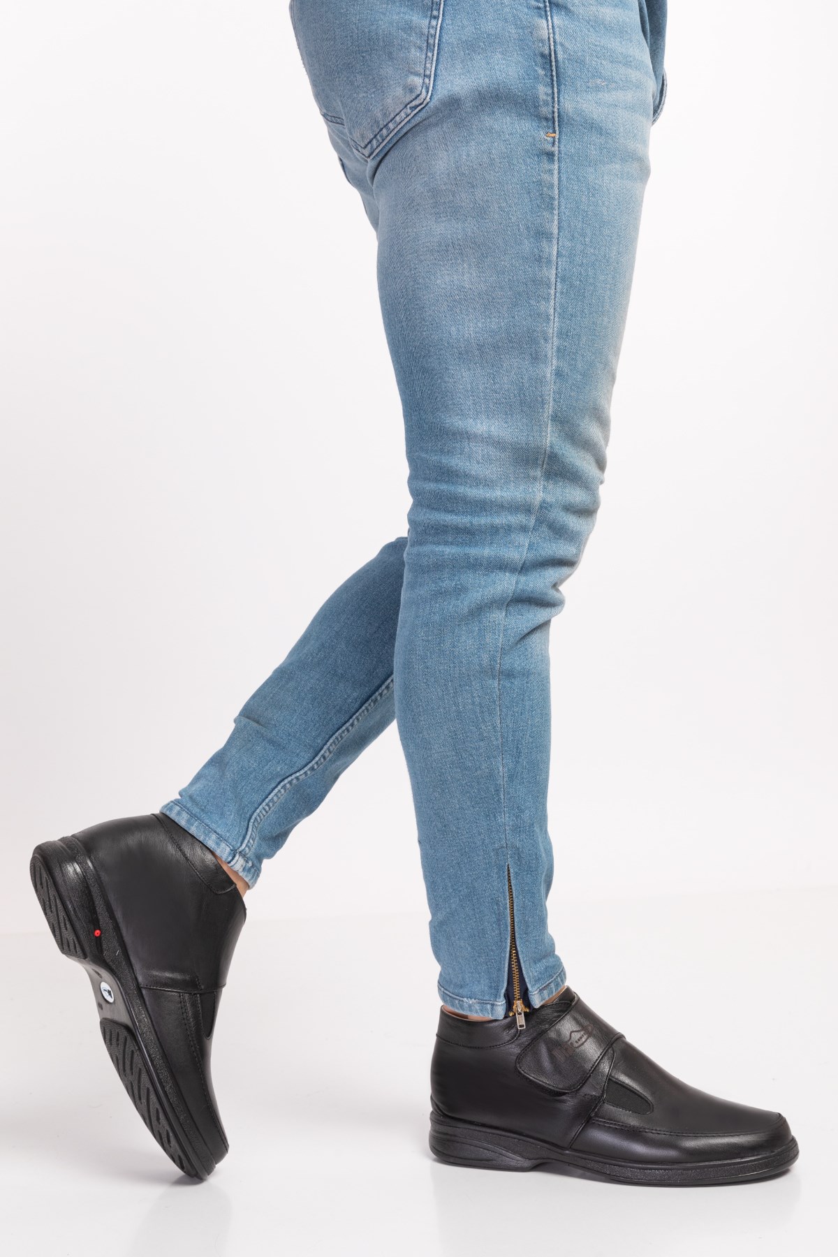 Black Diabetic Orthopedic For Men Boots